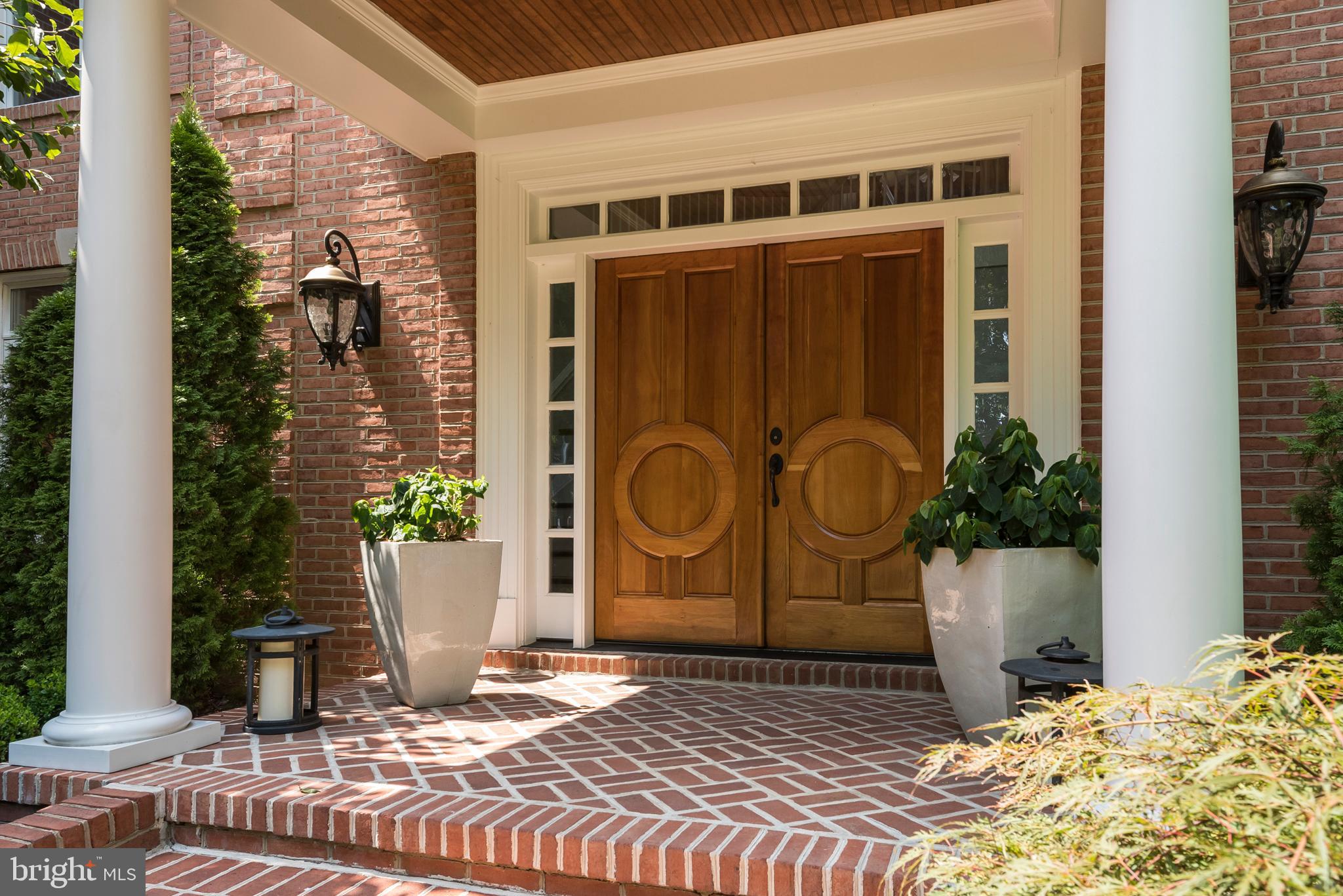 ULMSTEAD POINT - Residential