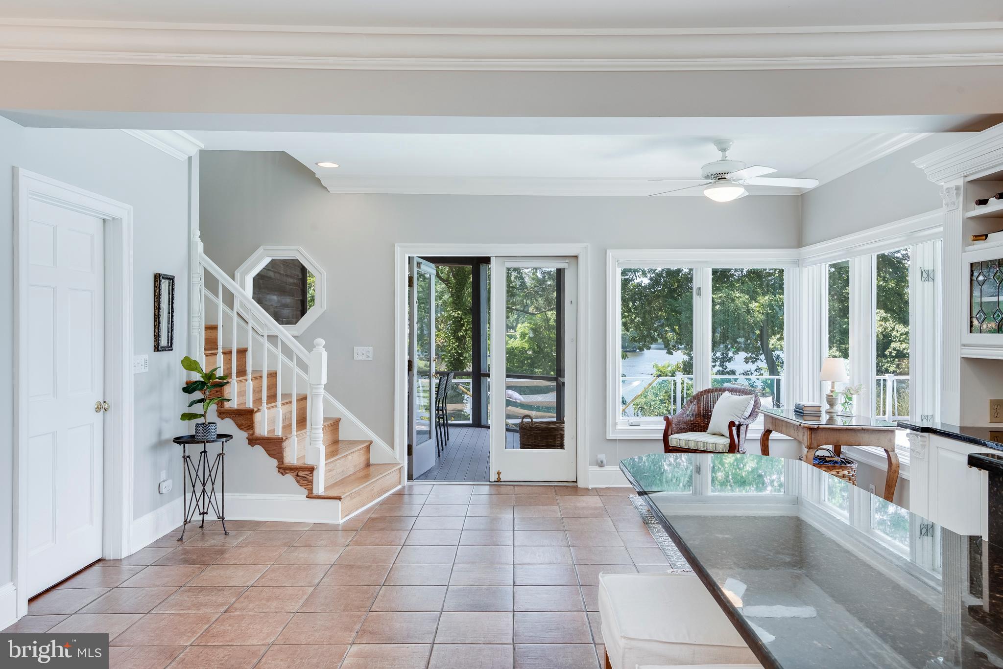 ULMSTEAD POINT - Residential