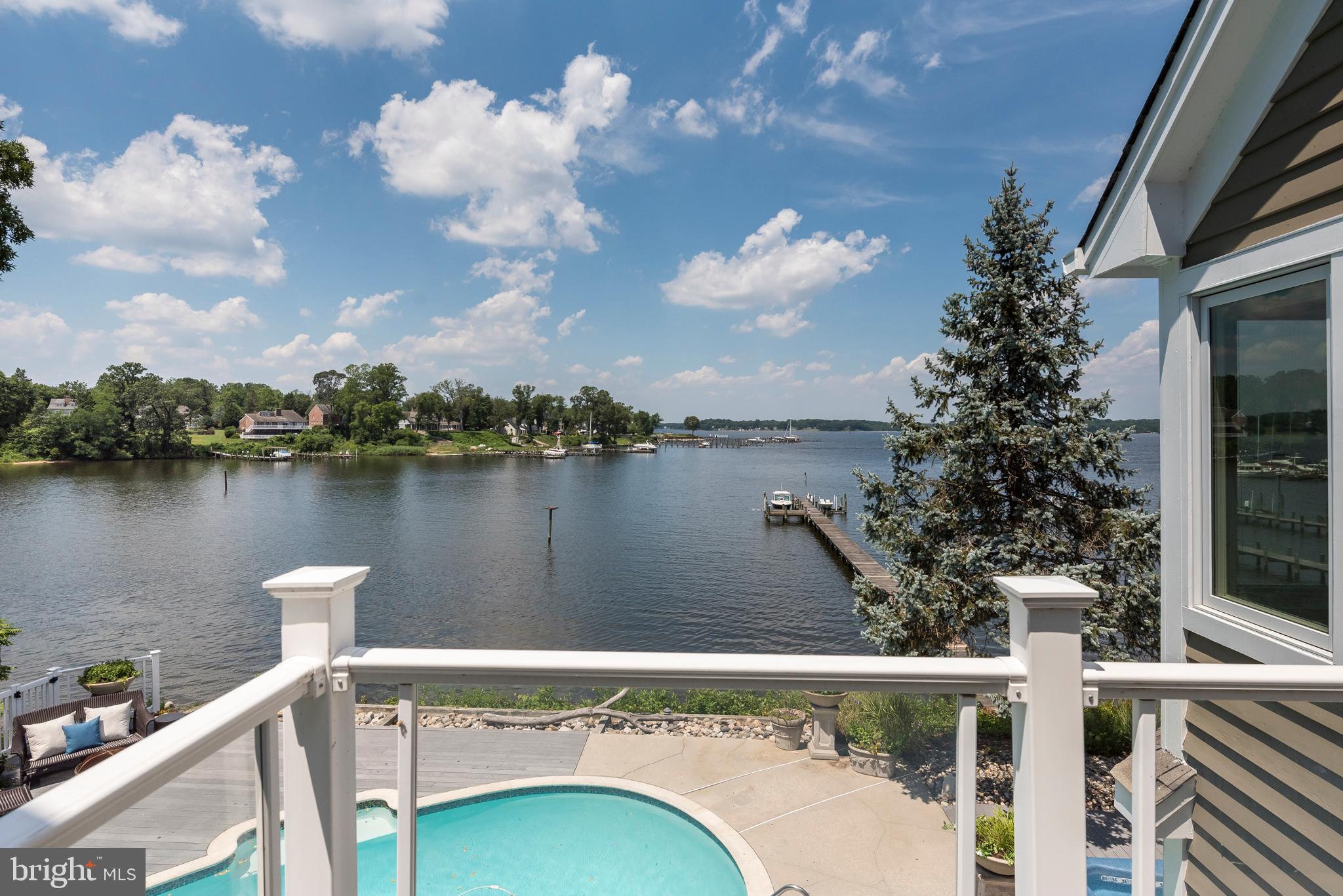 ULMSTEAD POINT - Residential