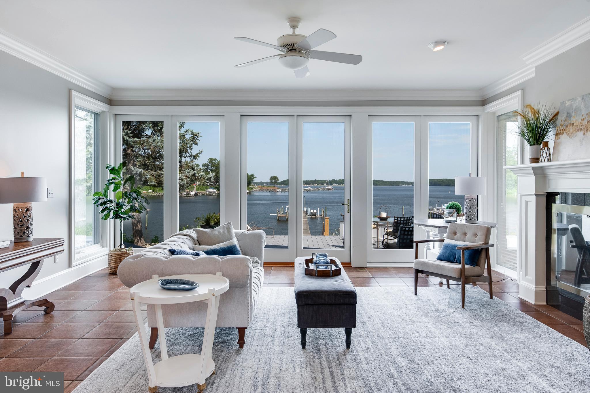 ULMSTEAD POINT - Residential