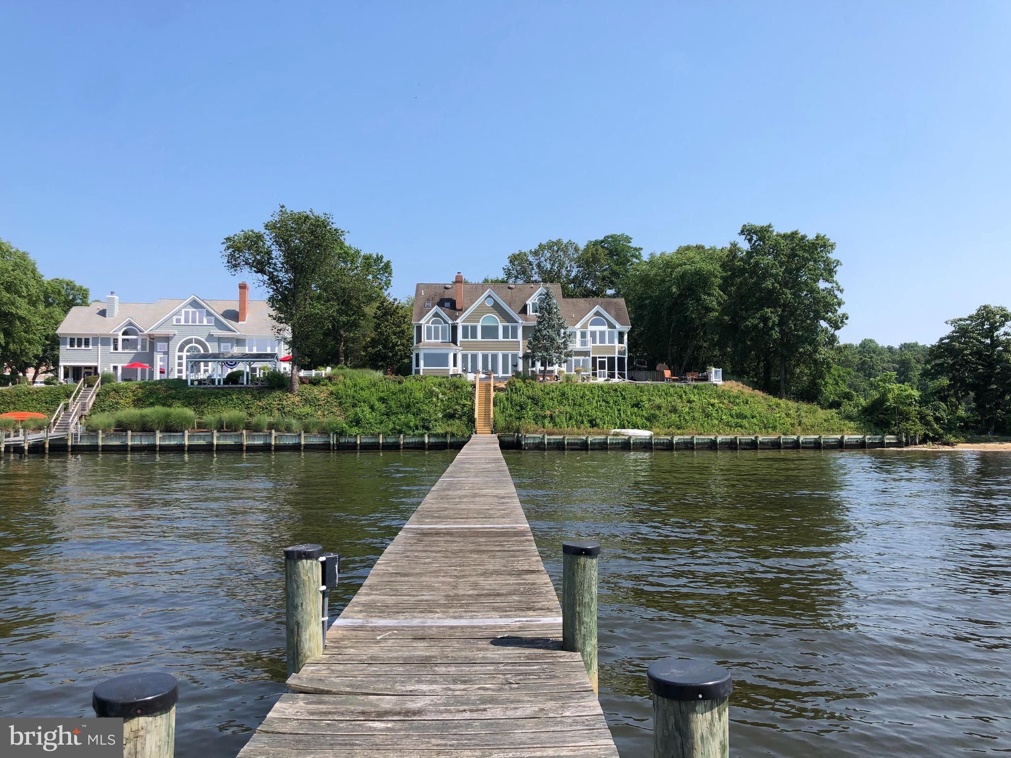 ULMSTEAD POINT - Residential