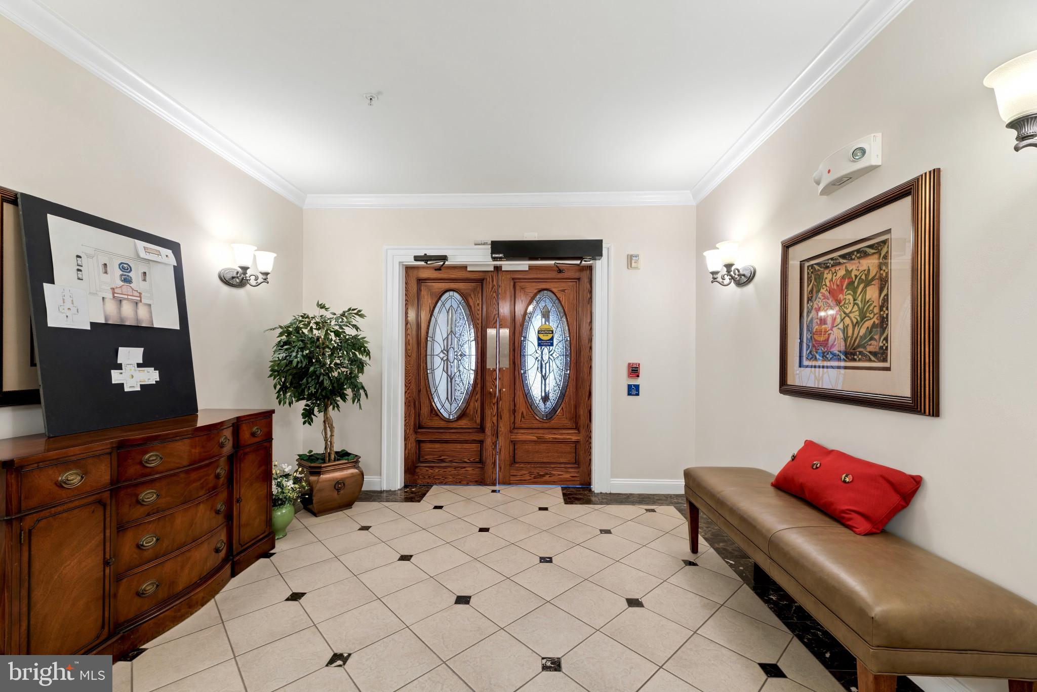 GATHERINGS AT LYNDWOOD - Residential