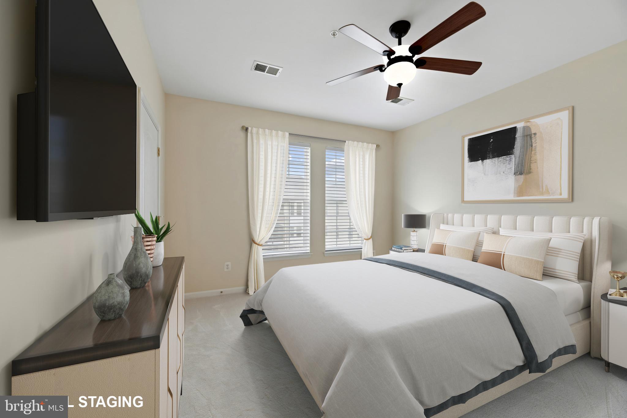 GATHERINGS AT LYNDWOOD - Residential