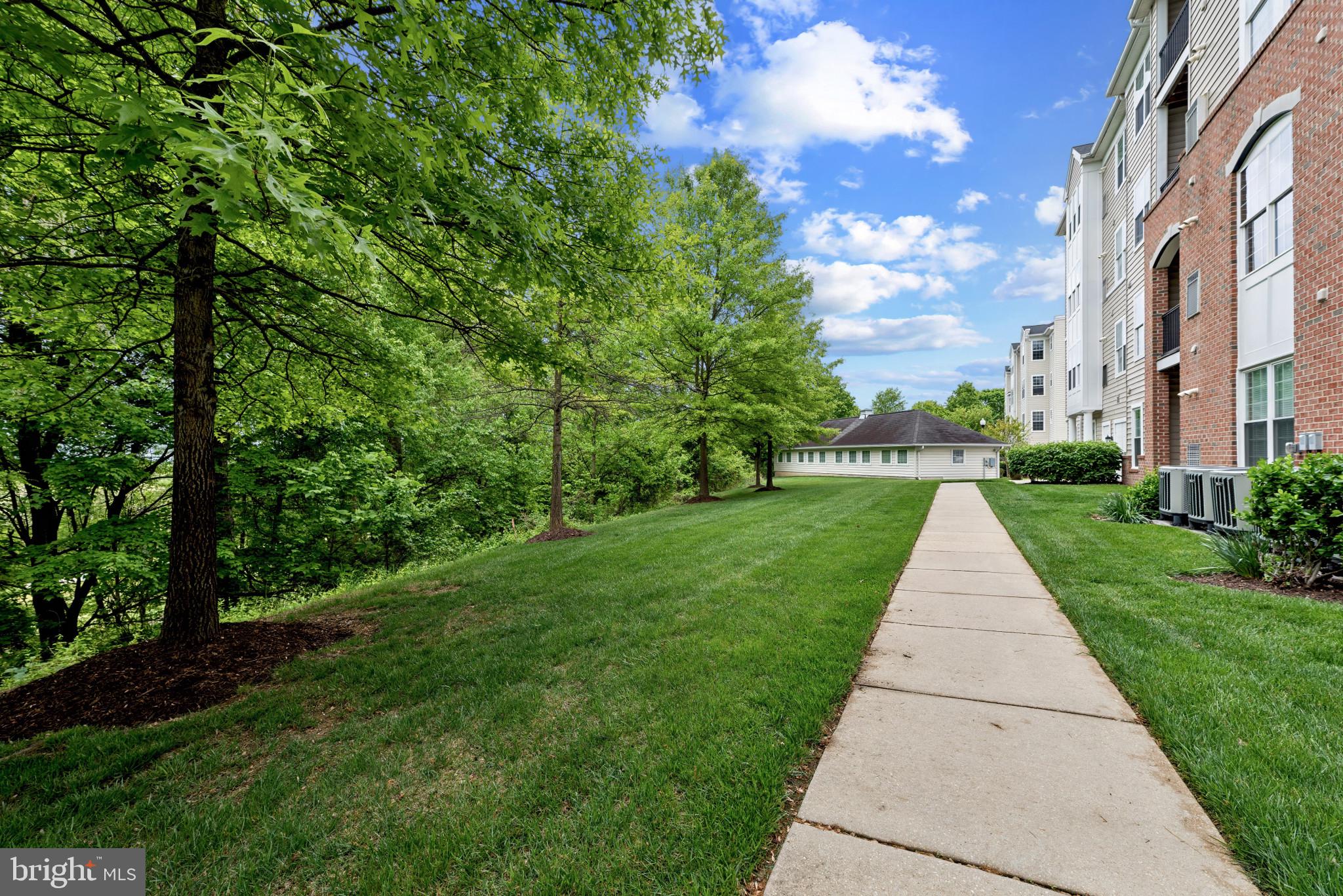 GATHERINGS AT LYNDWOOD - Residential