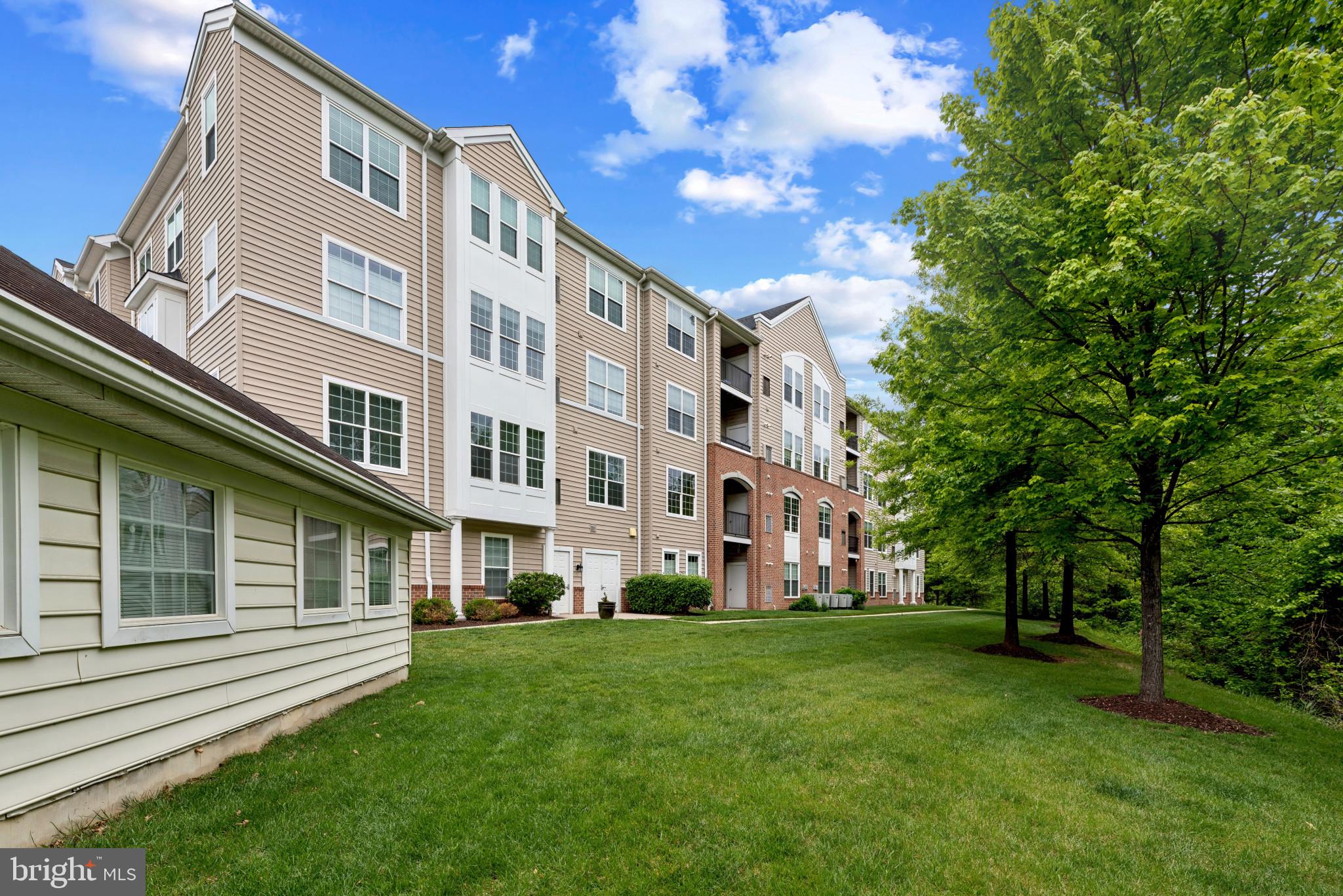 GATHERINGS AT LYNDWOOD - Residential