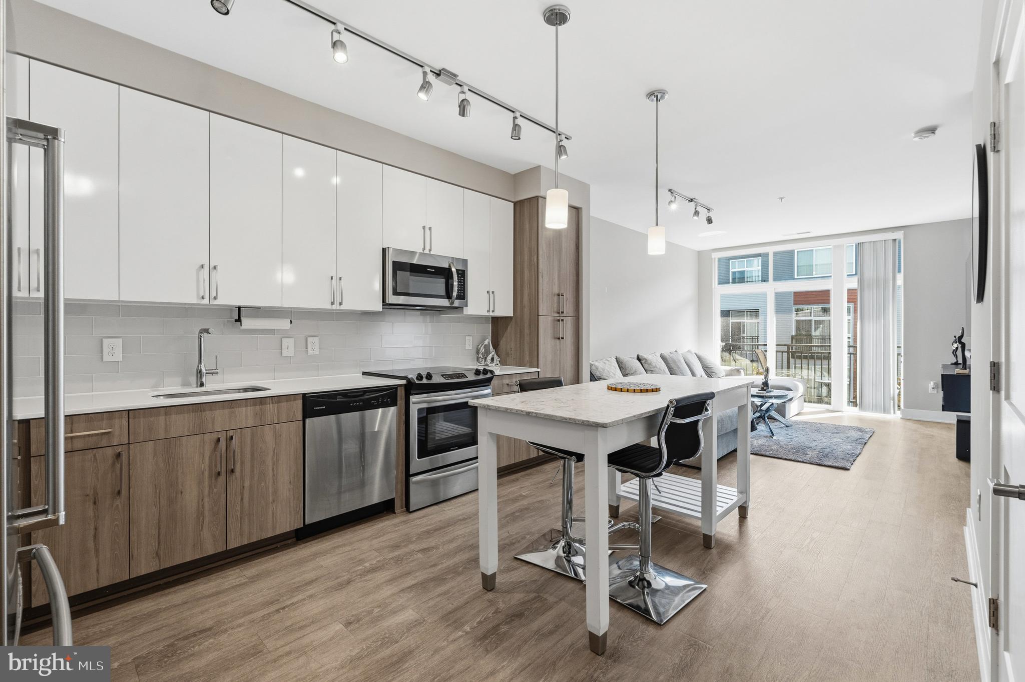 NATIONAL HARBOR - Residential