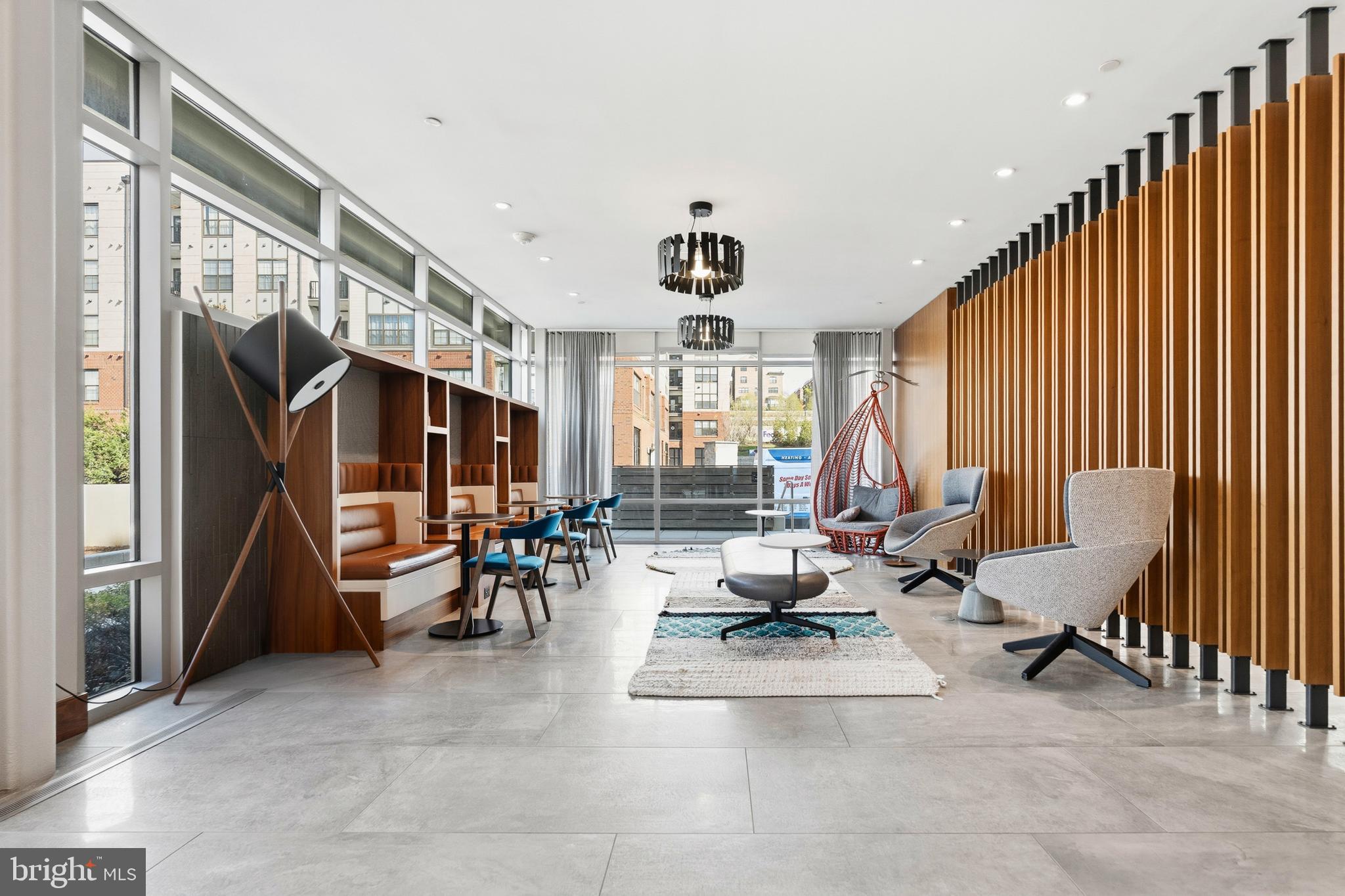 NATIONAL HARBOR - Residential