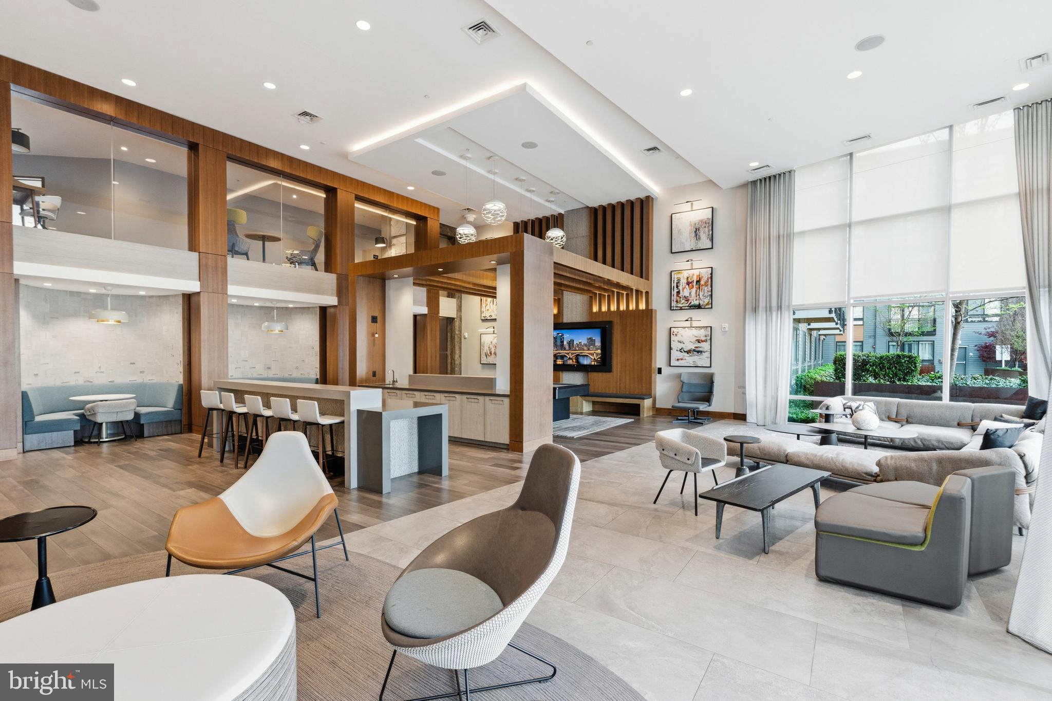 NATIONAL HARBOR - Residential