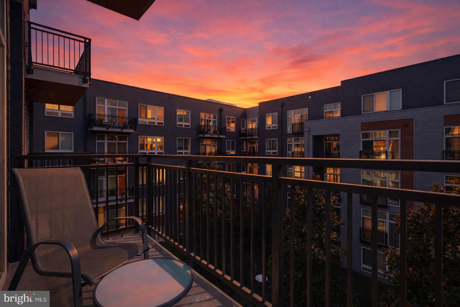 NATIONAL HARBOR - Residential