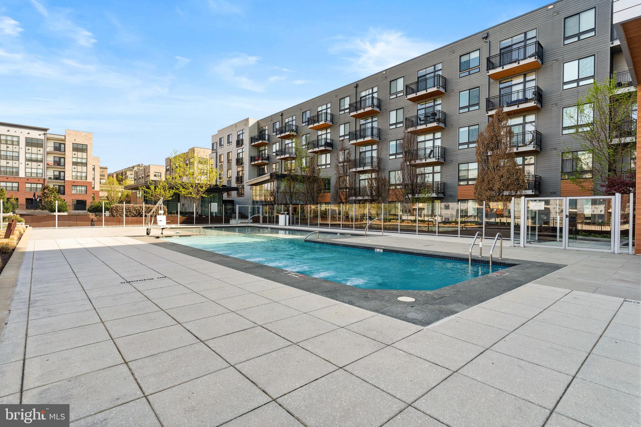 NATIONAL HARBOR - Residential