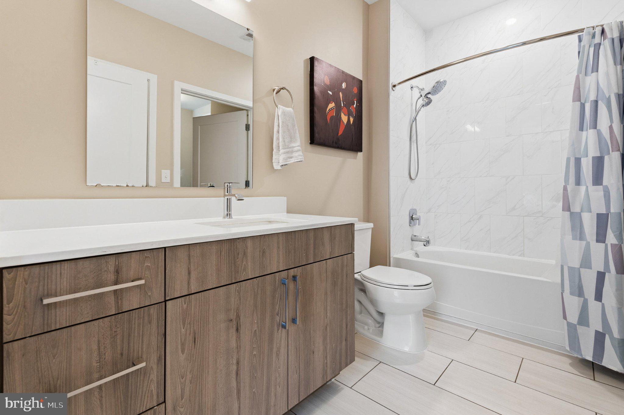 NATIONAL HARBOR - Residential