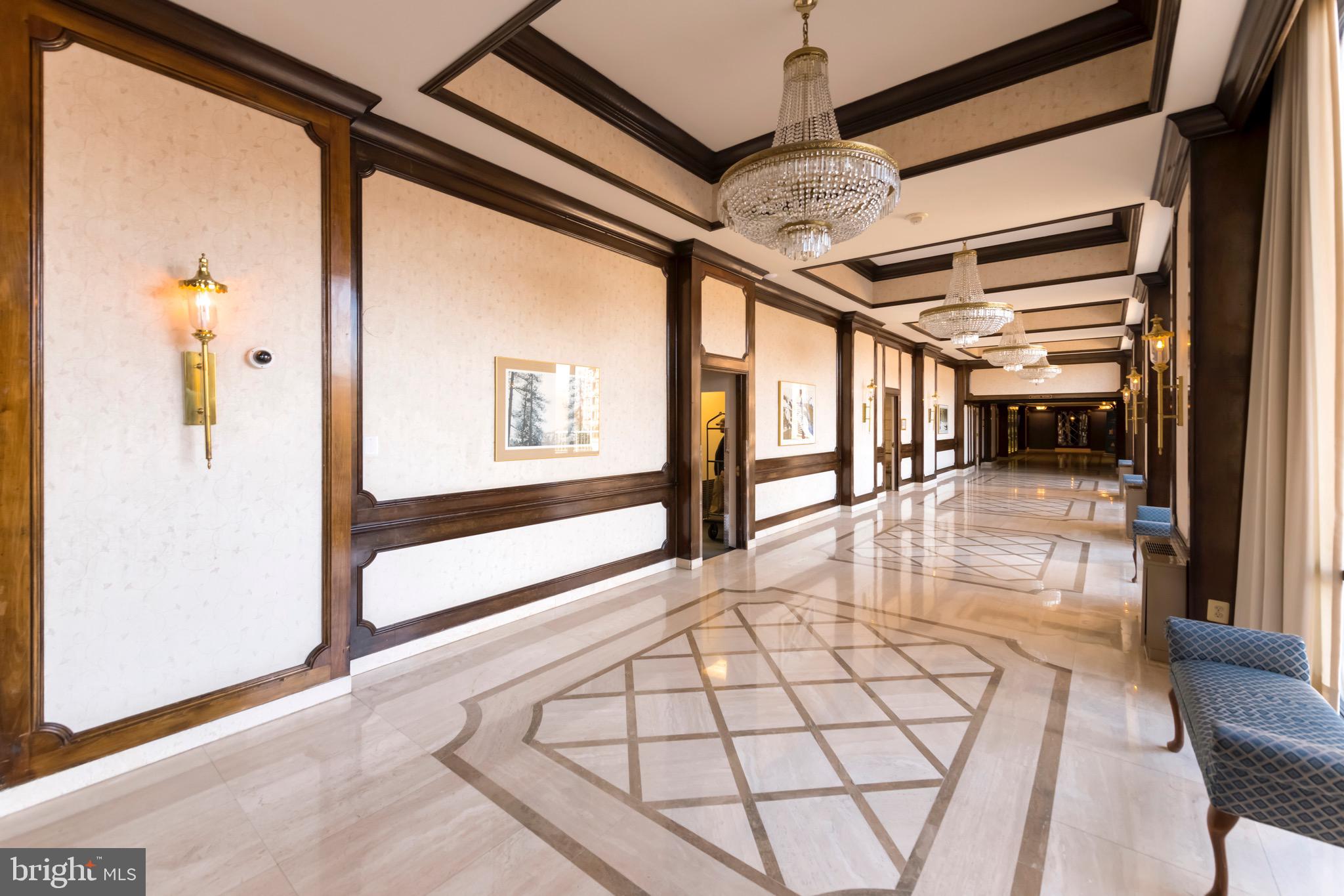 PROMENADE TOWERS - Residential Lease