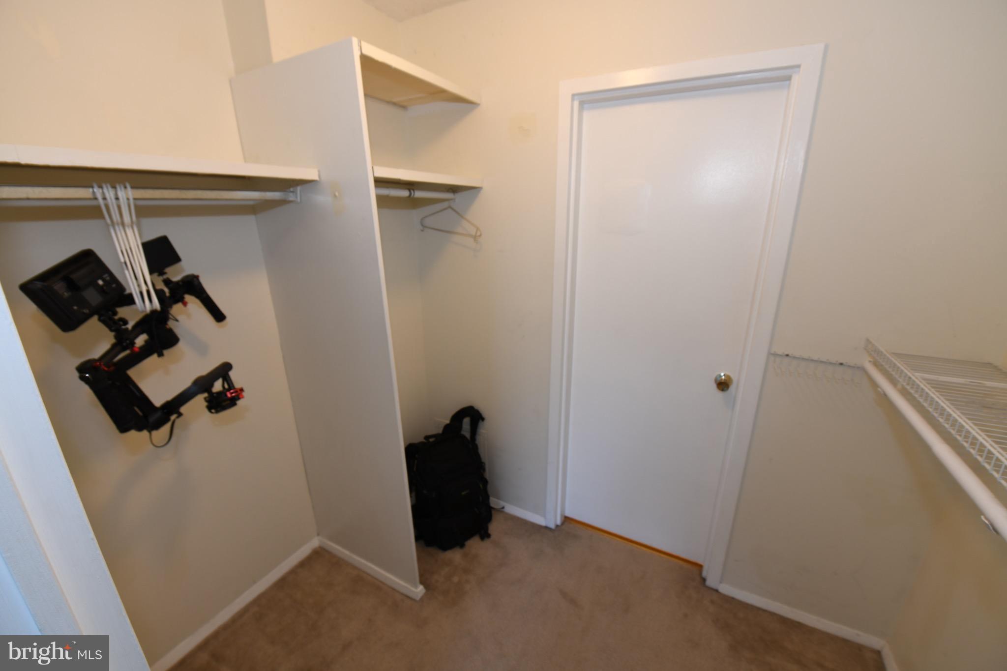 PROMENADE TOWERS - Residential Lease