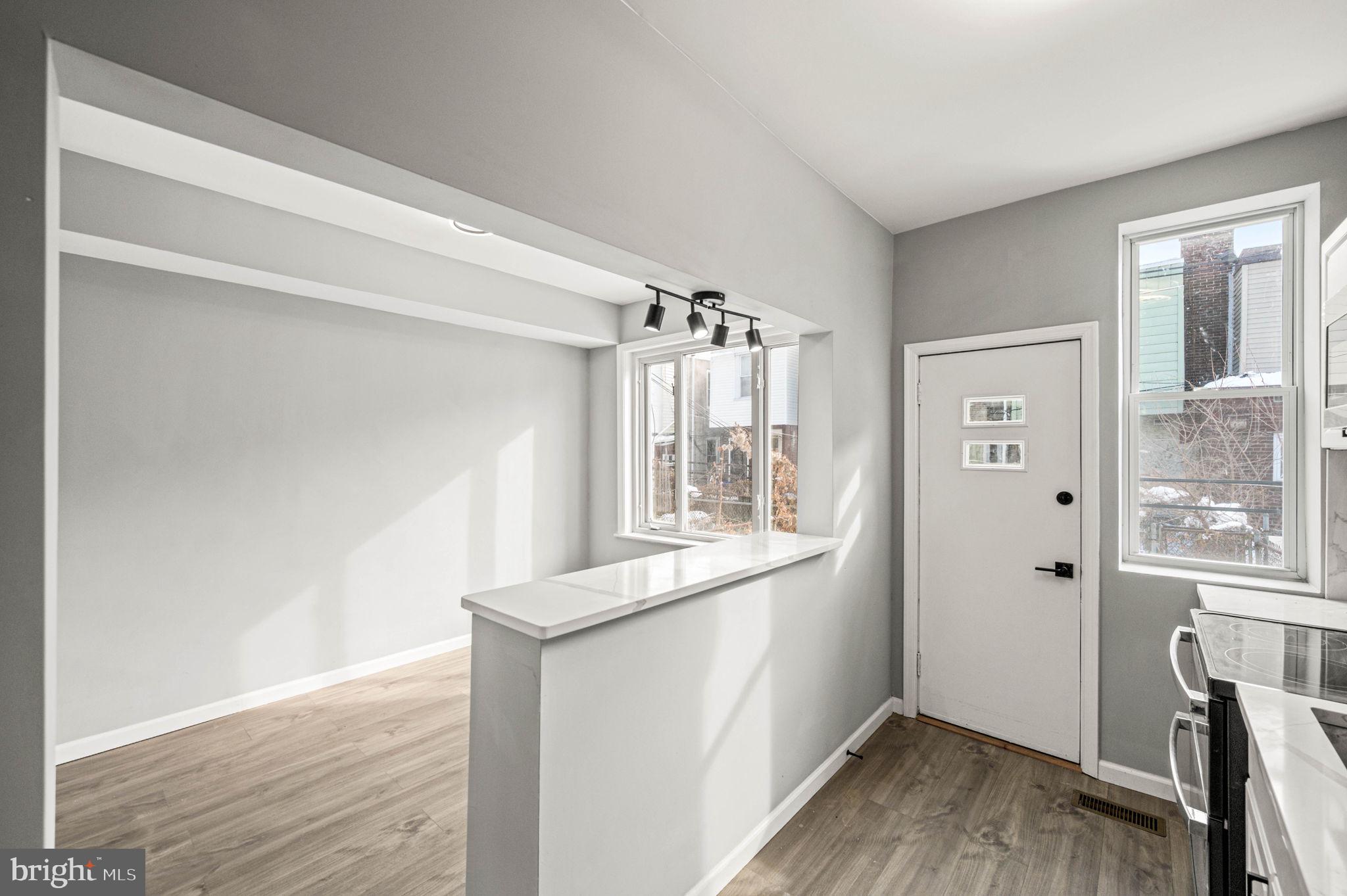 PHILADELPHIA - Residential