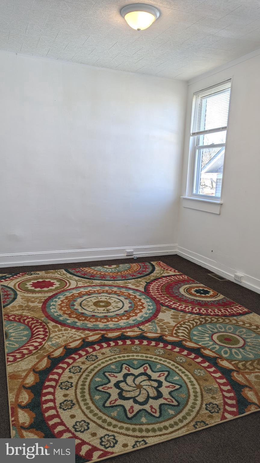 ROGNEL HEIGHTS - Residential Lease