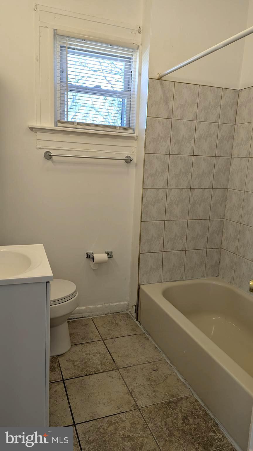 ROGNEL HEIGHTS - Residential Lease
