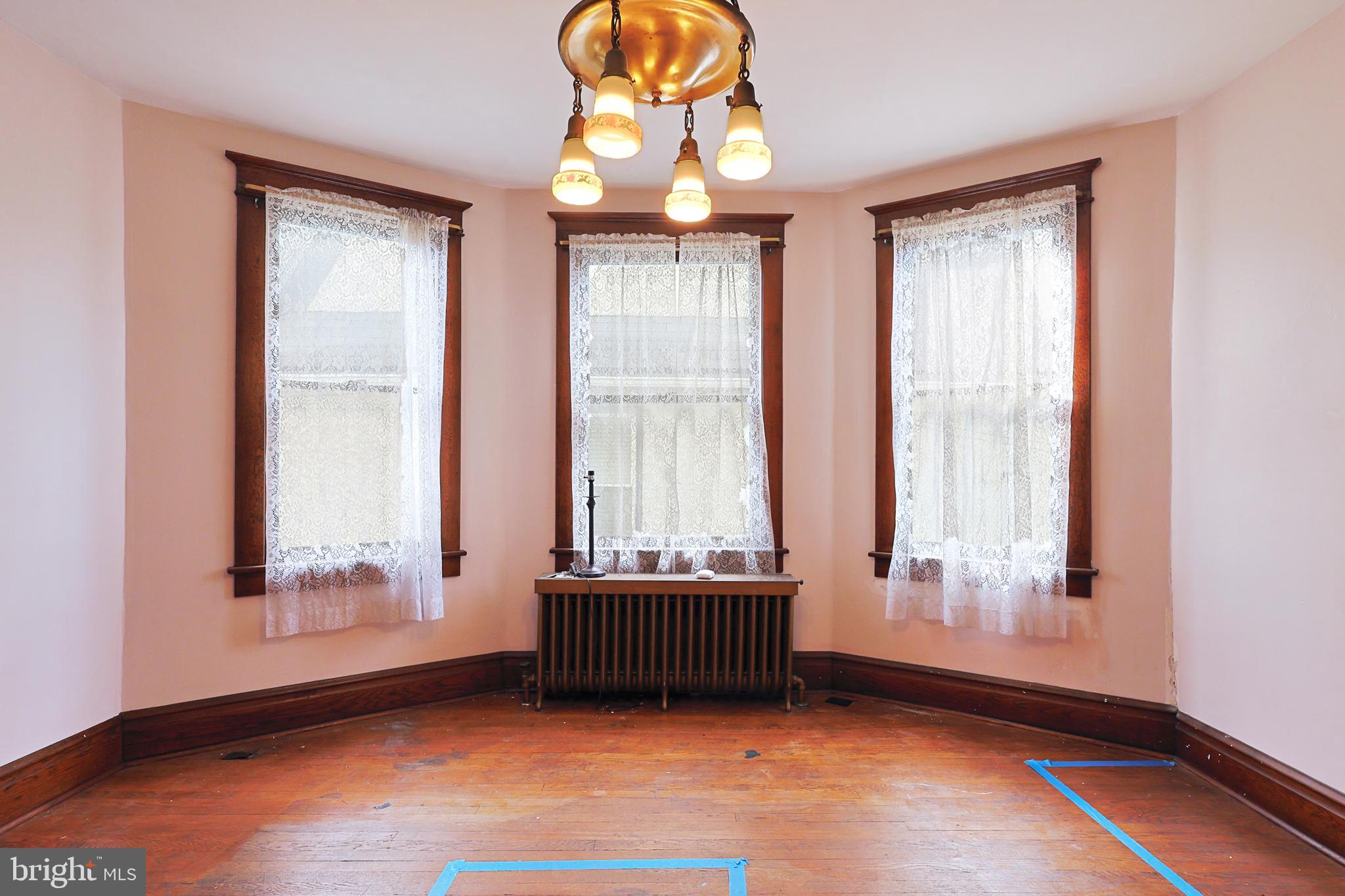 SOUTH END - Residential