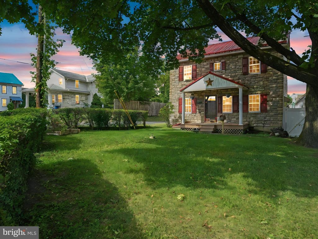 Photo of 21 E Wood Street, PINE GROVE, PA 17963 (MLS # PASK2023446)