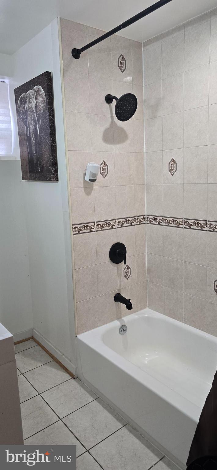 BALTIMORE EAST - SOUTH CLIFTON PARK HIST. DISTRICT - Residential