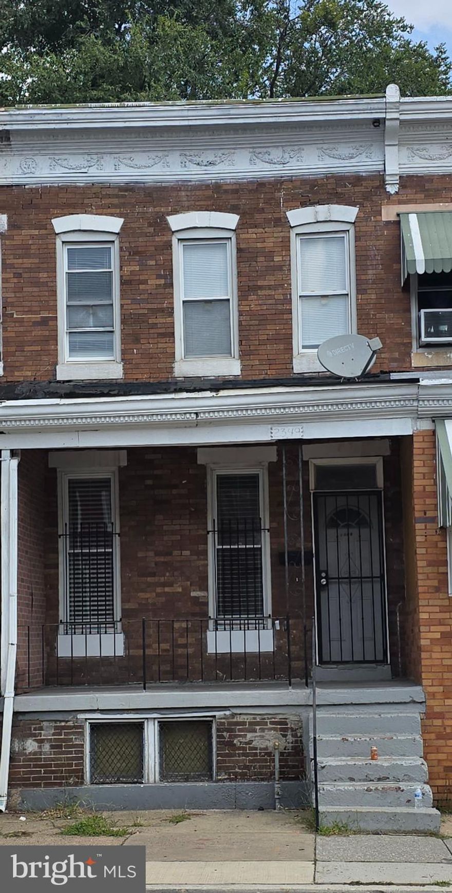 Why rent! This renovated home is waiting for you. The main level open floor plan boasts high ceilings, recessed lights, HDWD flooring and neutral colors. The kitchen flows well for the chef in you.  Countertops, stainless steel appliances, gas stove and who doesn't enjoy a window in the kitchen?  First floor laundry room for extra convenience. The upper level is for resting including a primary bathroom w/ ensuite, great closet space and windows for natural light.  Two spacious  bedrooms share a hall bath.  Don't let this opportunity slip away! Tour today!