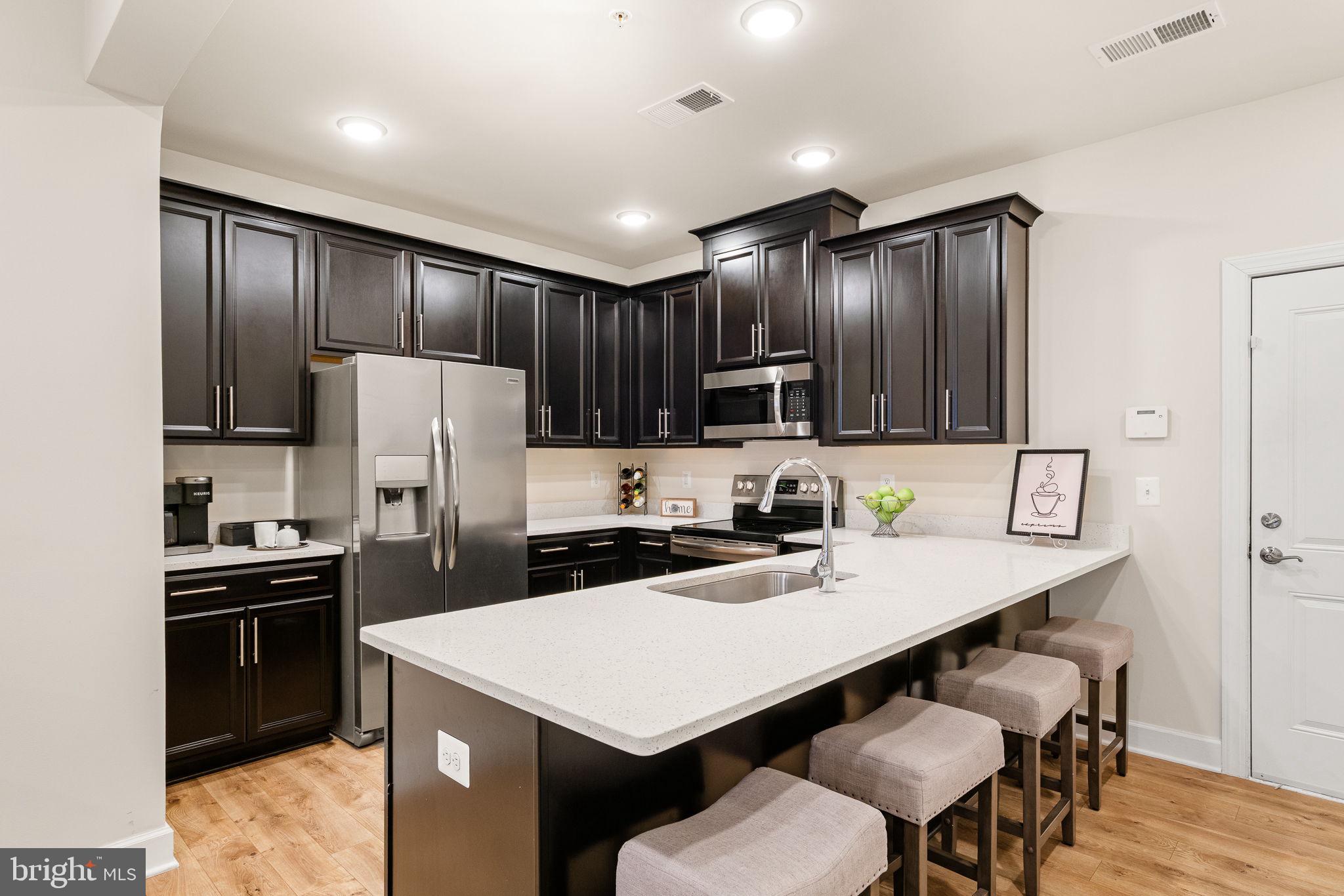 10312 RATCLIFFE TRAIL