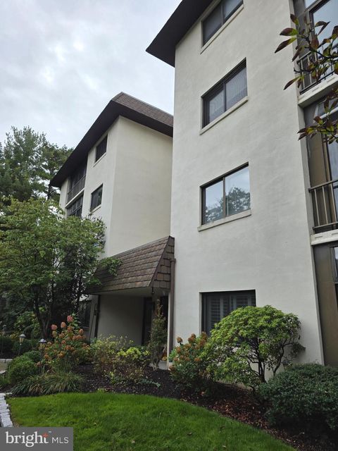 Tiny photo for 432 W Montgomery Avenue #402, HAVERFORD, PA 19041 (MLS # PAMC2174176)