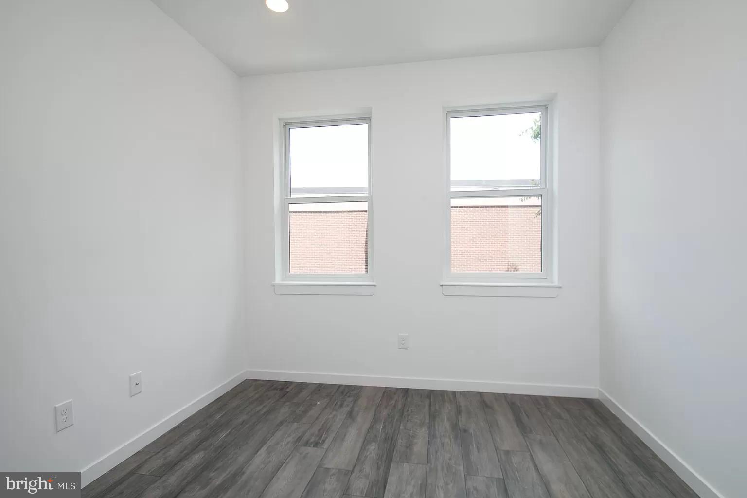 BELMONT - Residential Lease