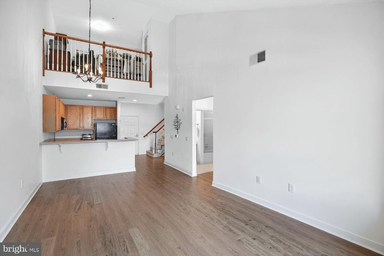 200 W ELM STREET 1412