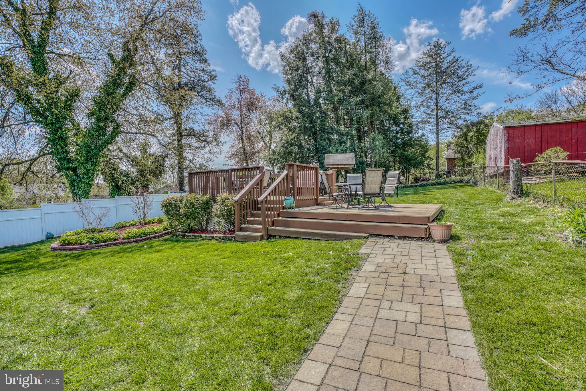 NEW CARROLLTON - Residential