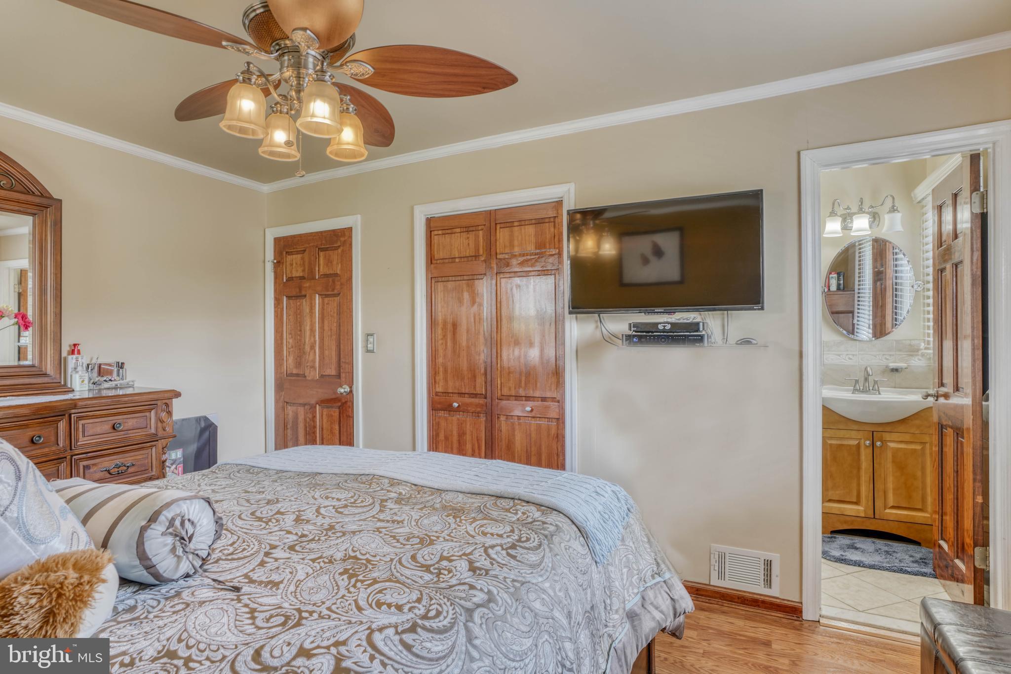 NEW CARROLLTON - Residential