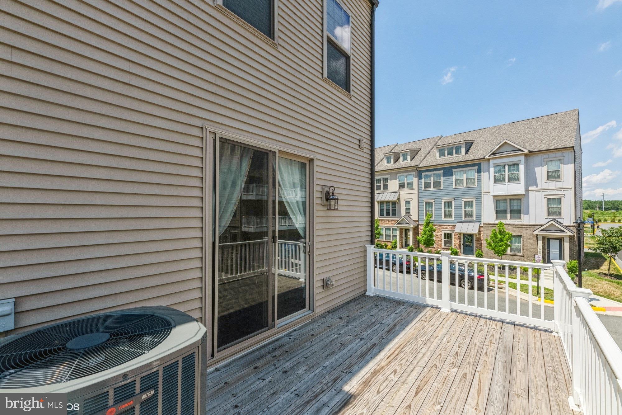 TUSCARORA VILLAGE - Residential Lease