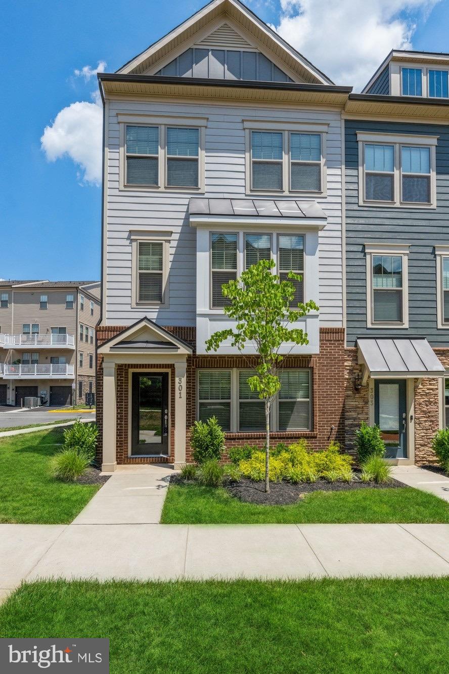 TUSCARORA VILLAGE - Residential Lease