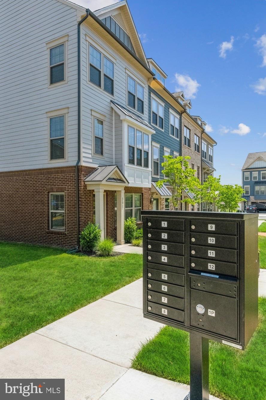 TUSCARORA VILLAGE - Residential Lease