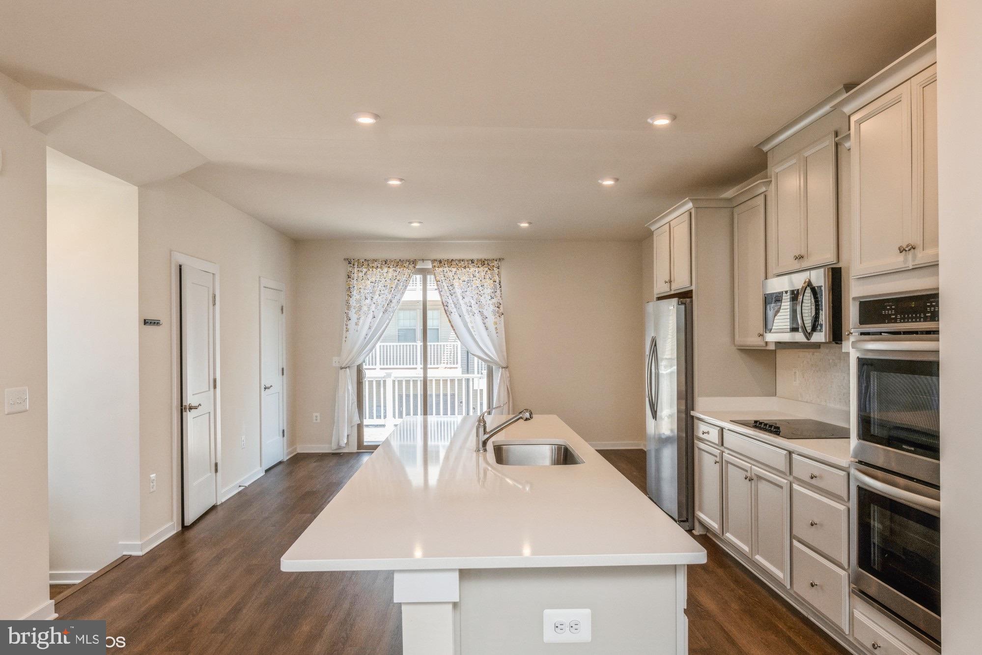 TUSCARORA VILLAGE - Residential Lease