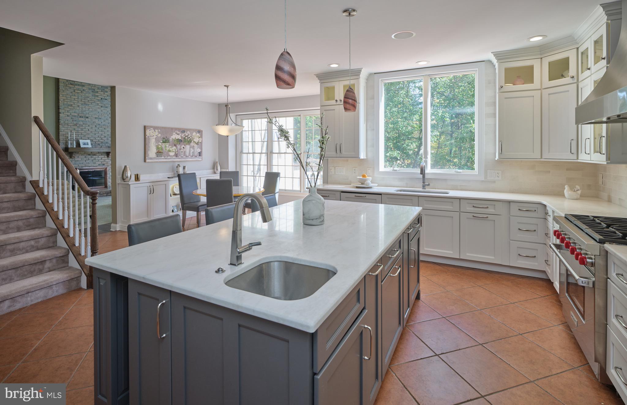 PICKERING CHASE - Residential