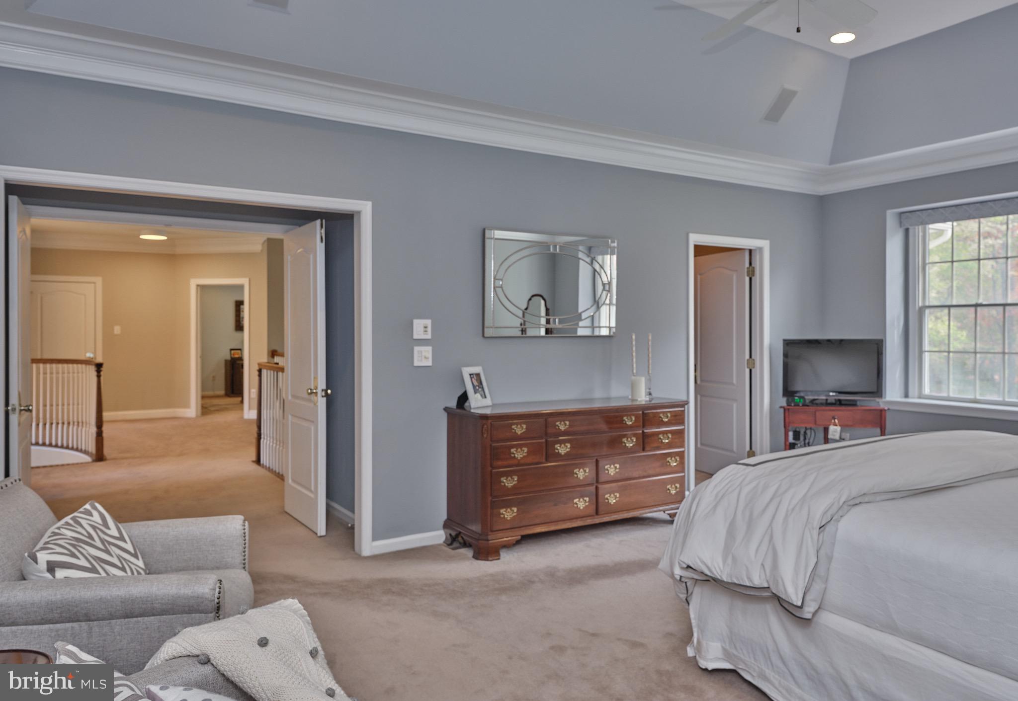 PICKERING CHASE - Residential