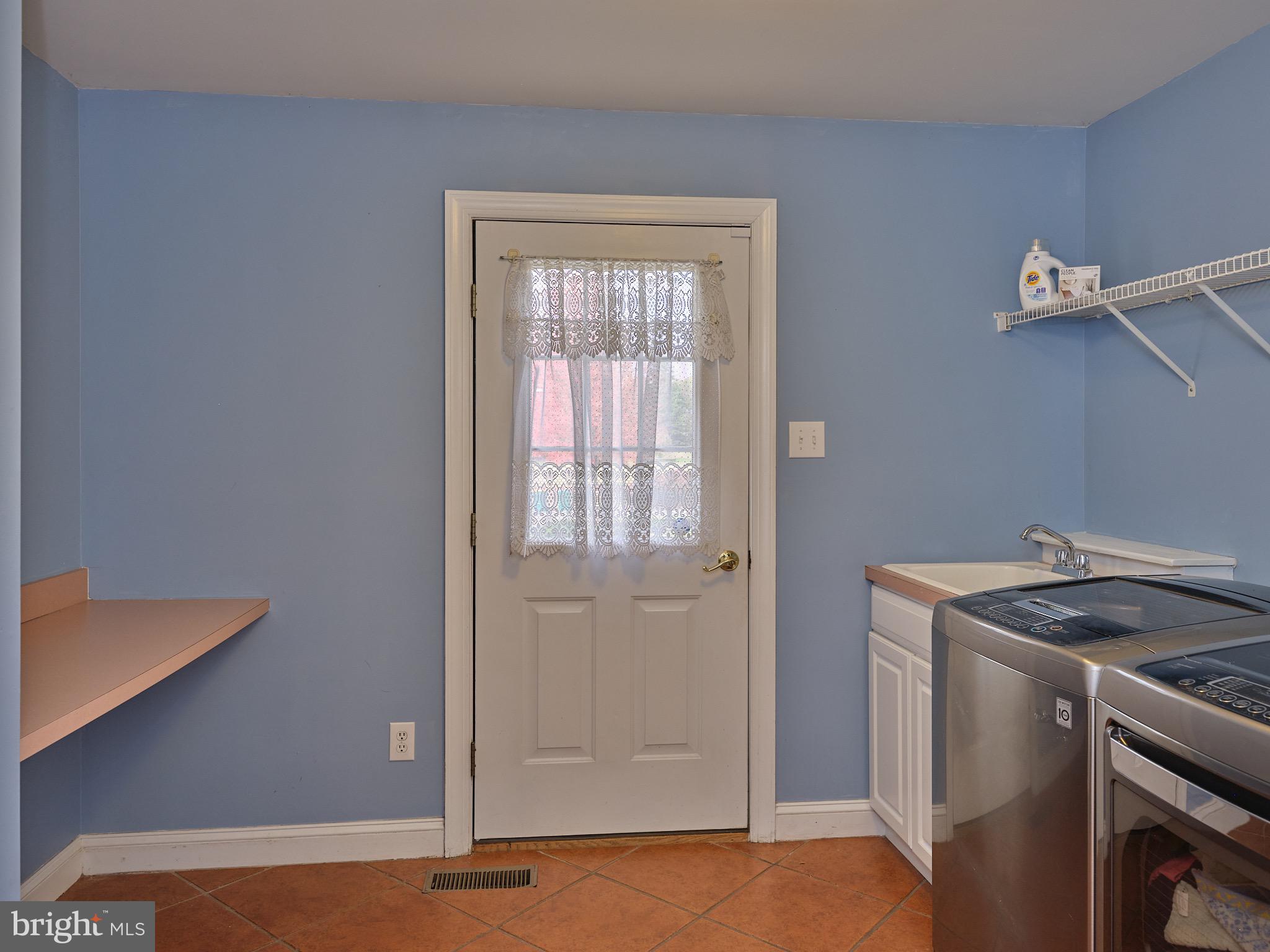 PICKERING CHASE - Residential