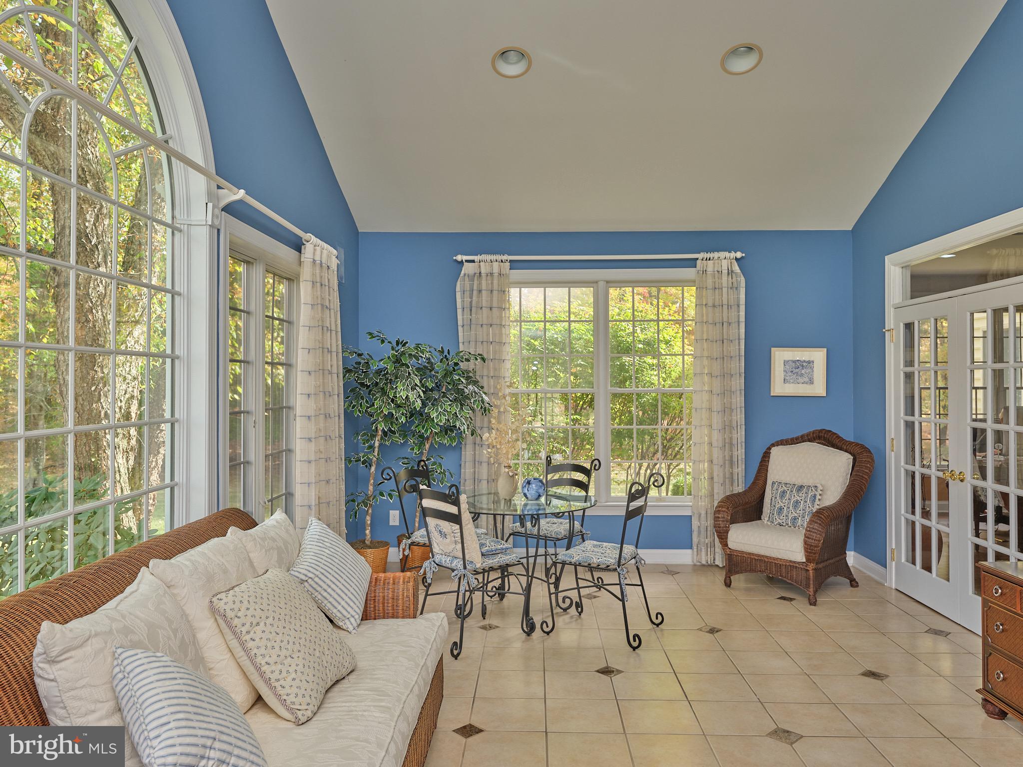 PICKERING CHASE - Residential