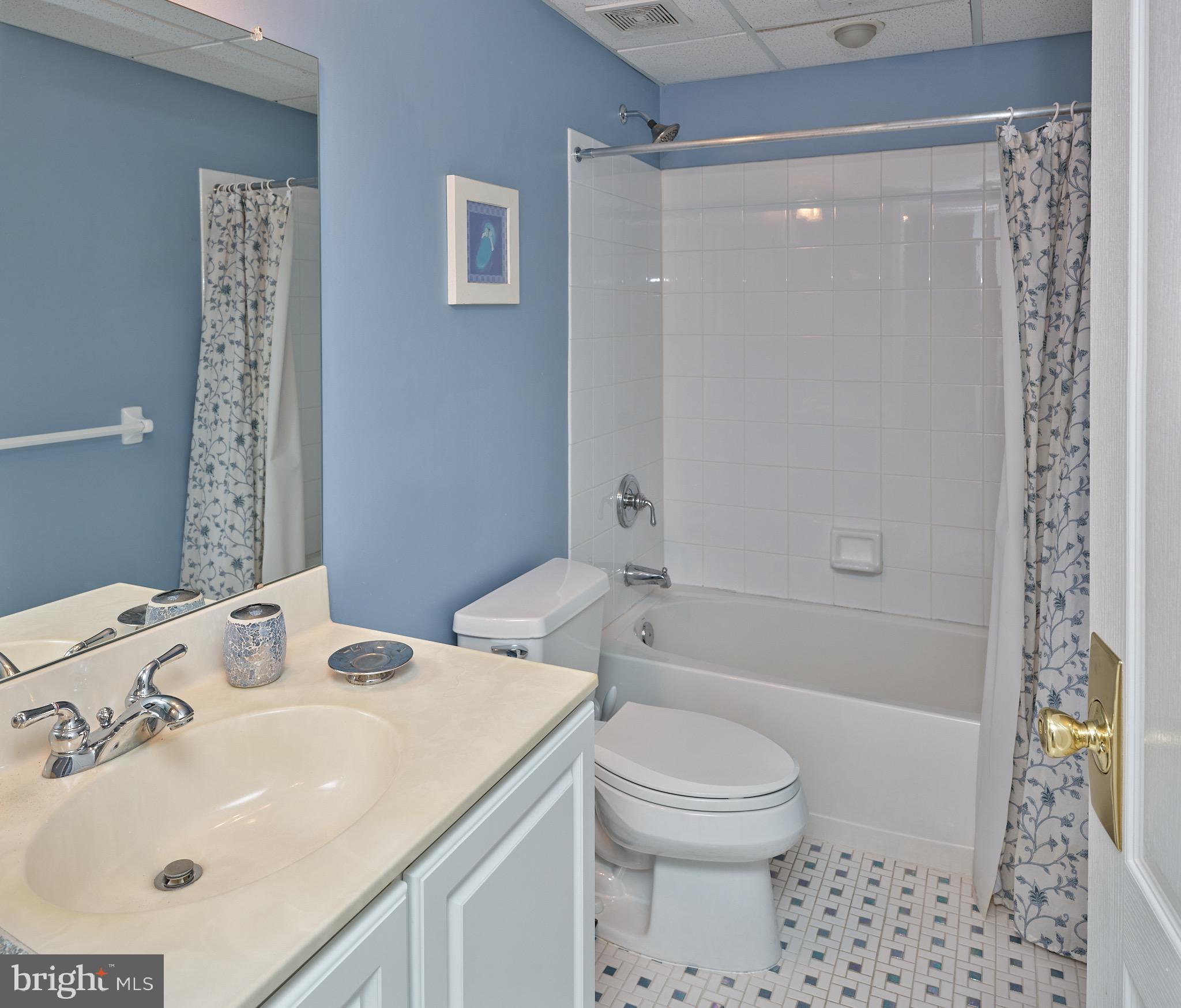 PICKERING CHASE - Residential