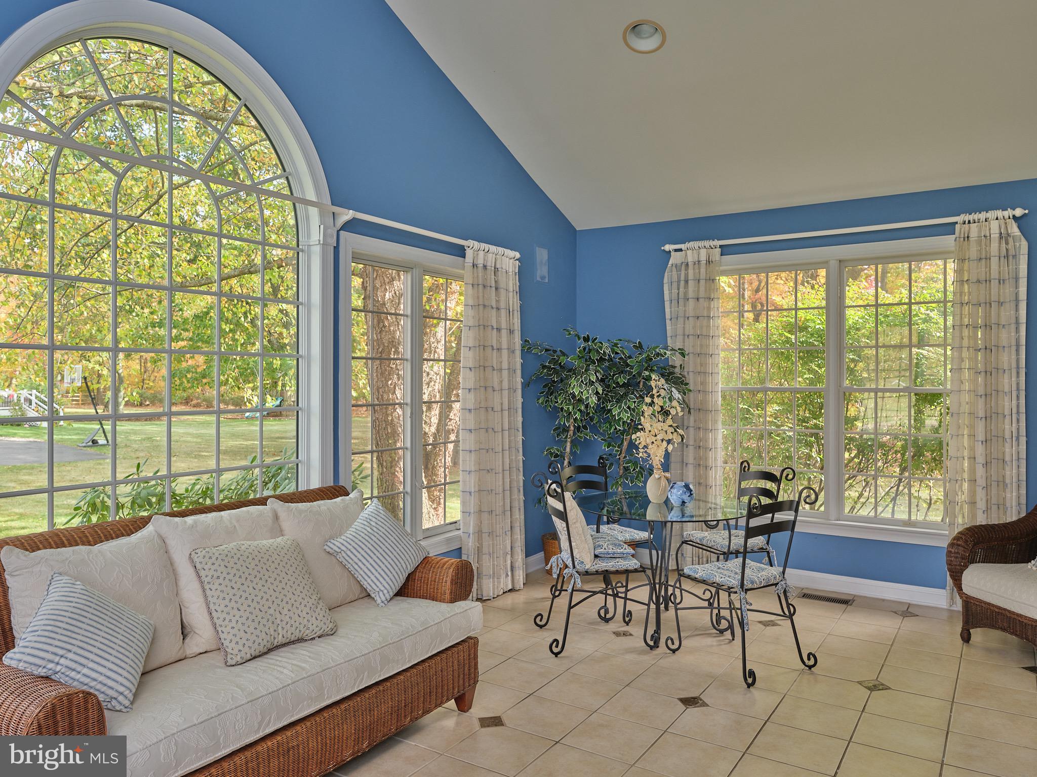 PICKERING CHASE - Residential