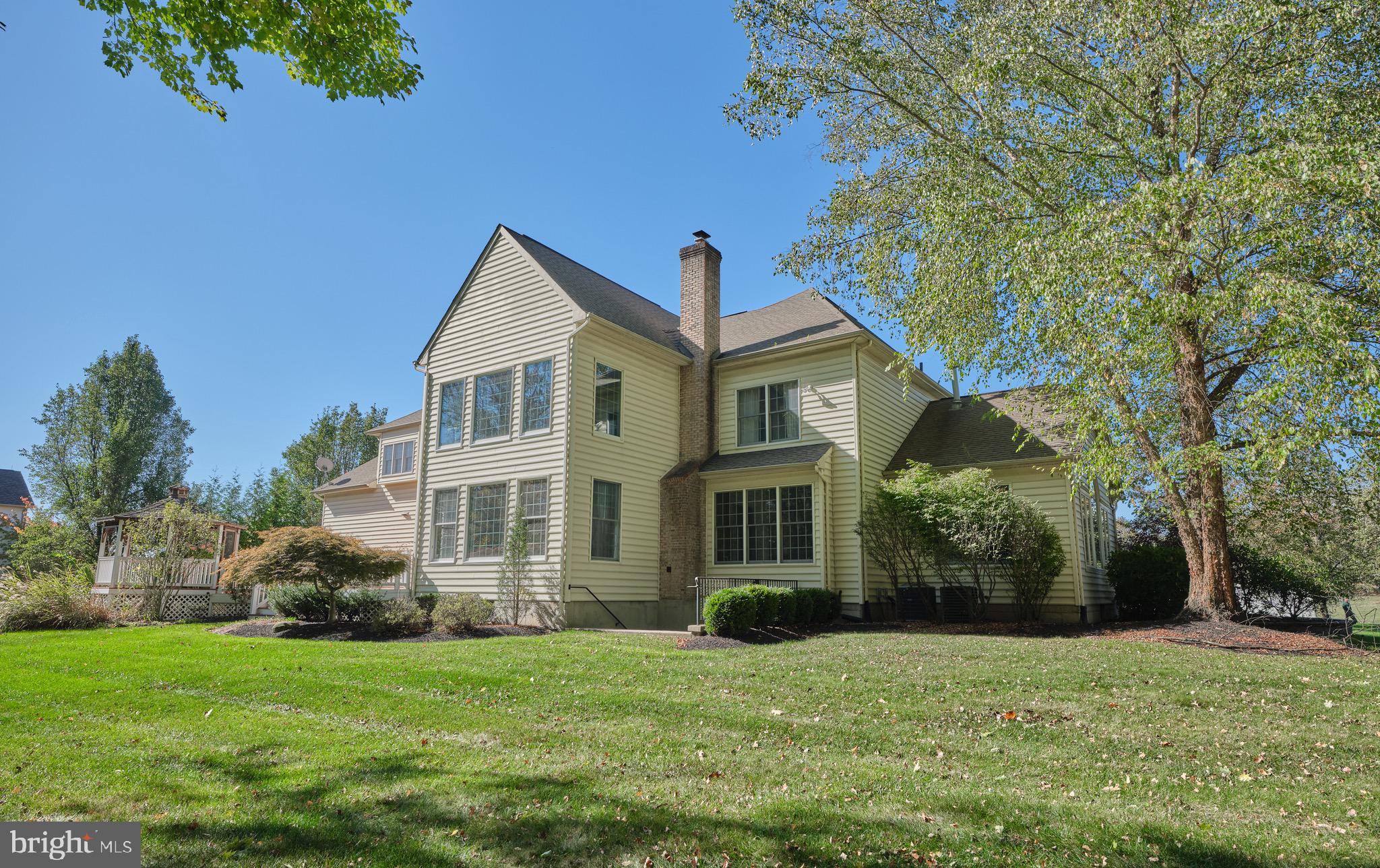 PICKERING CHASE - Residential