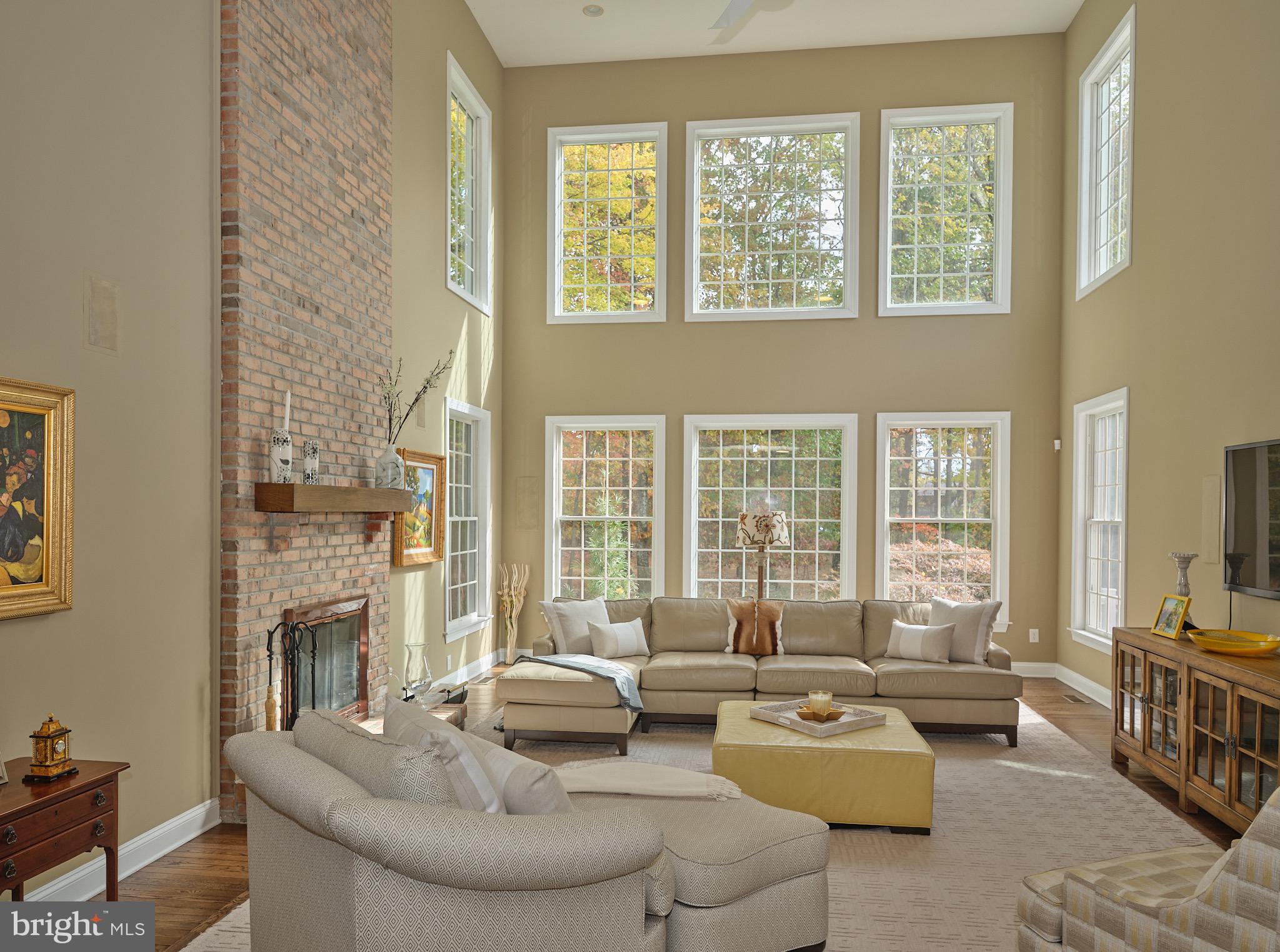 PICKERING CHASE - Residential