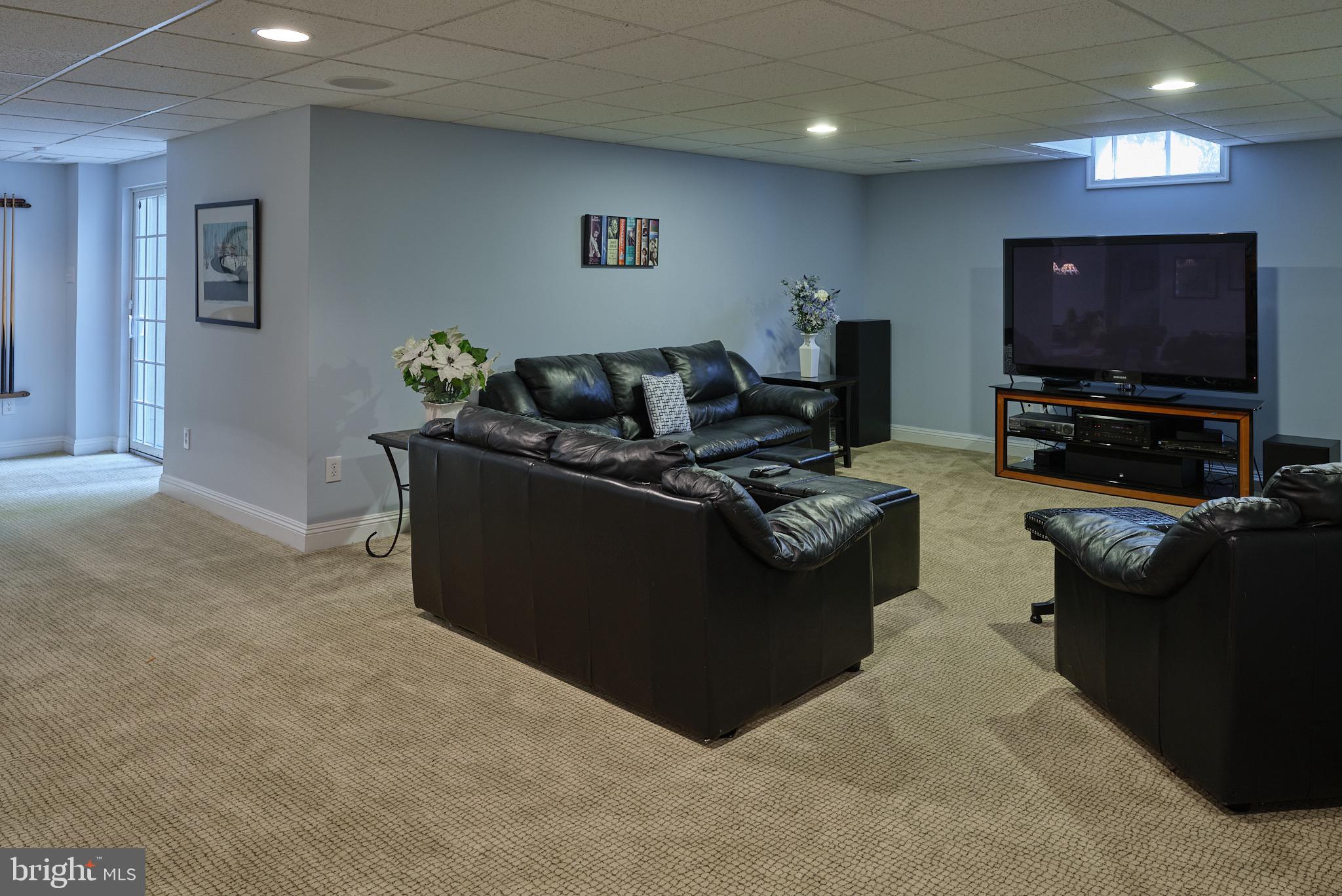 PICKERING CHASE - Residential