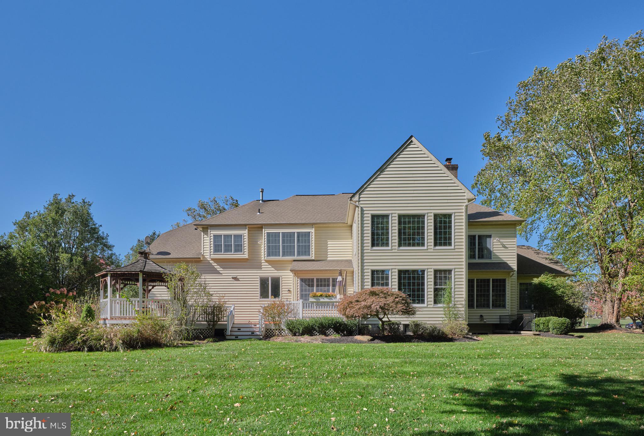 PICKERING CHASE - Residential