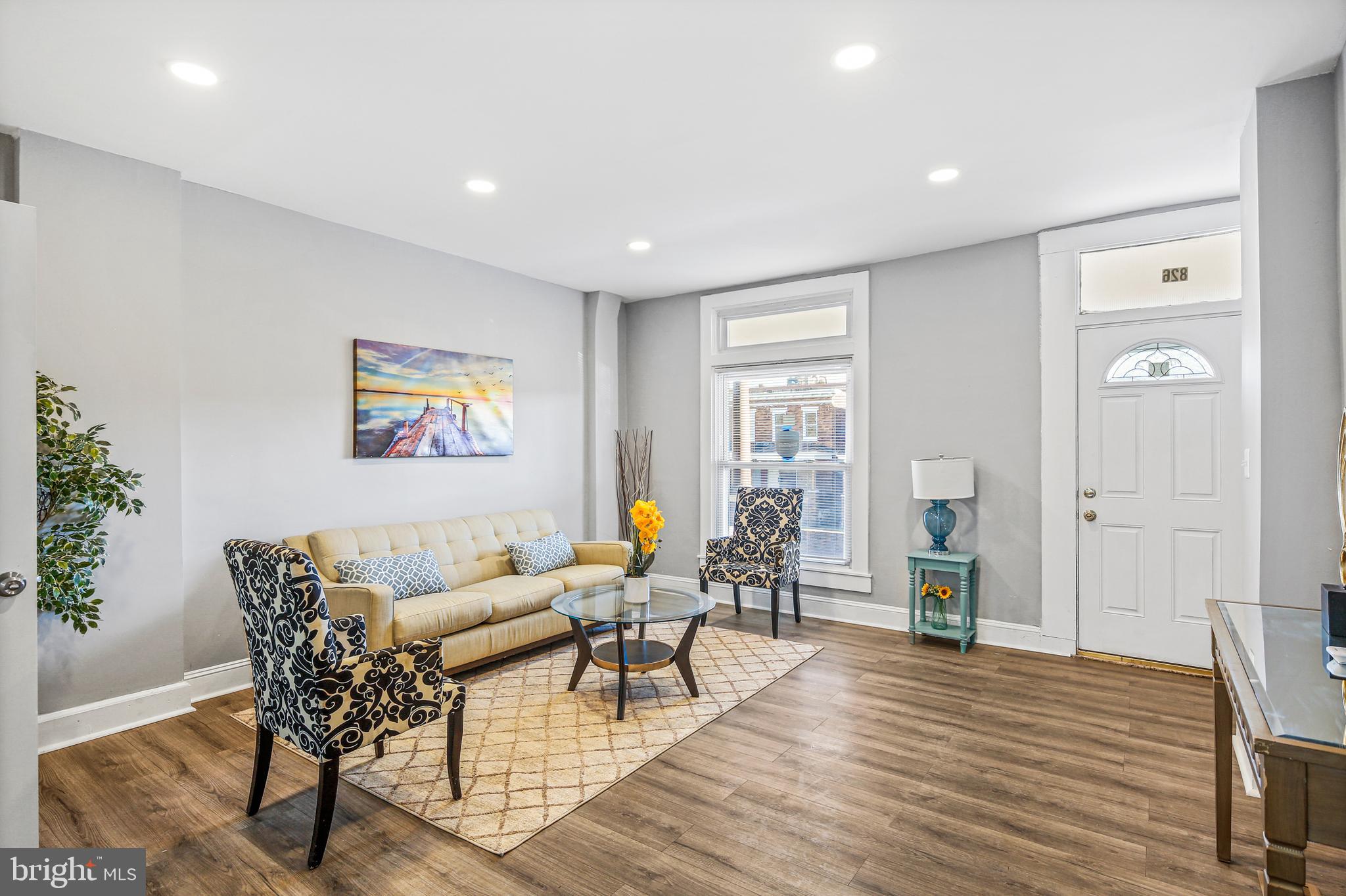 EVERGREEN LAWN - Residential