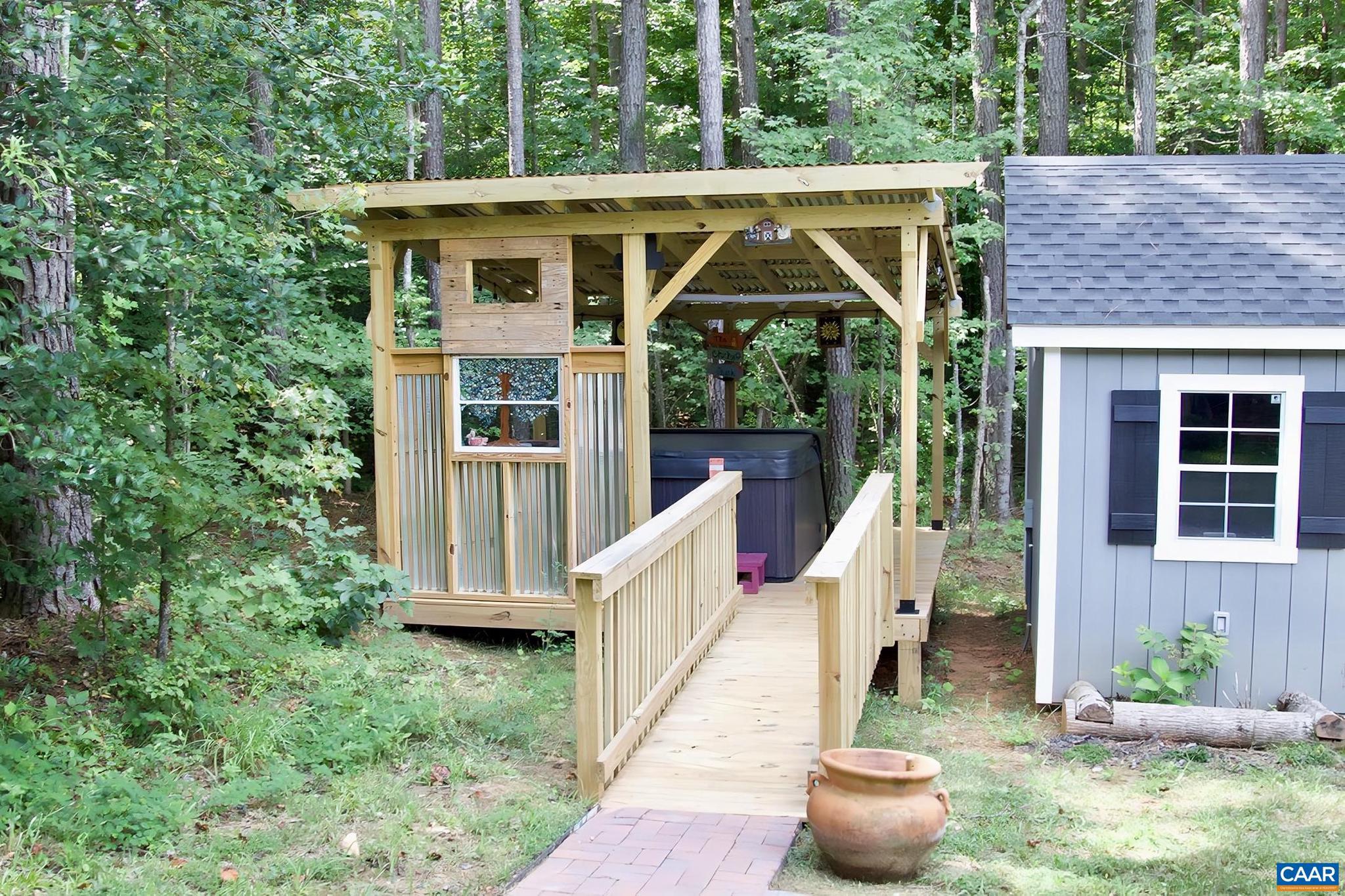 MANCHESTER - Residential