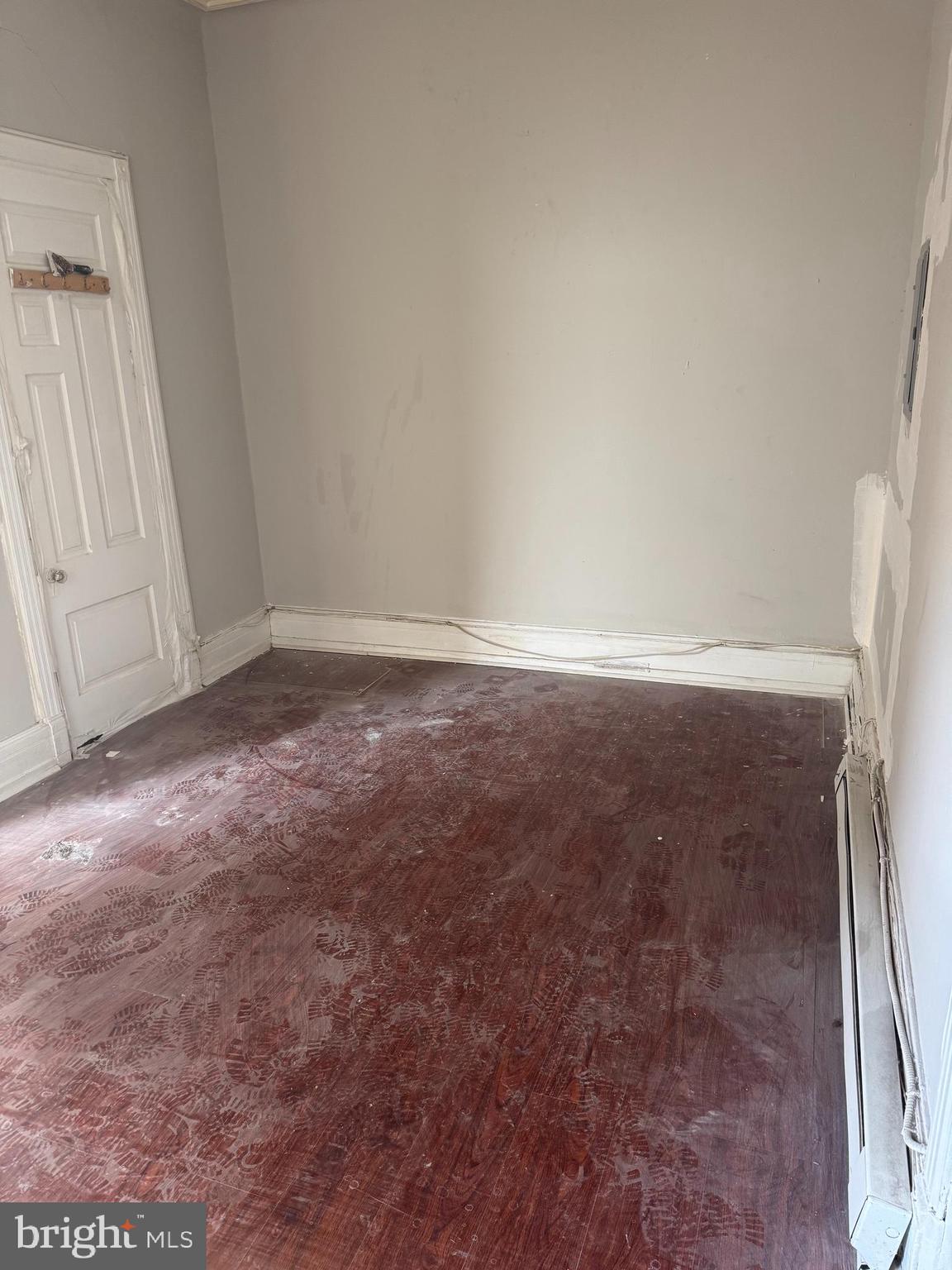 NORTH CENTRAL - Commercial Sale