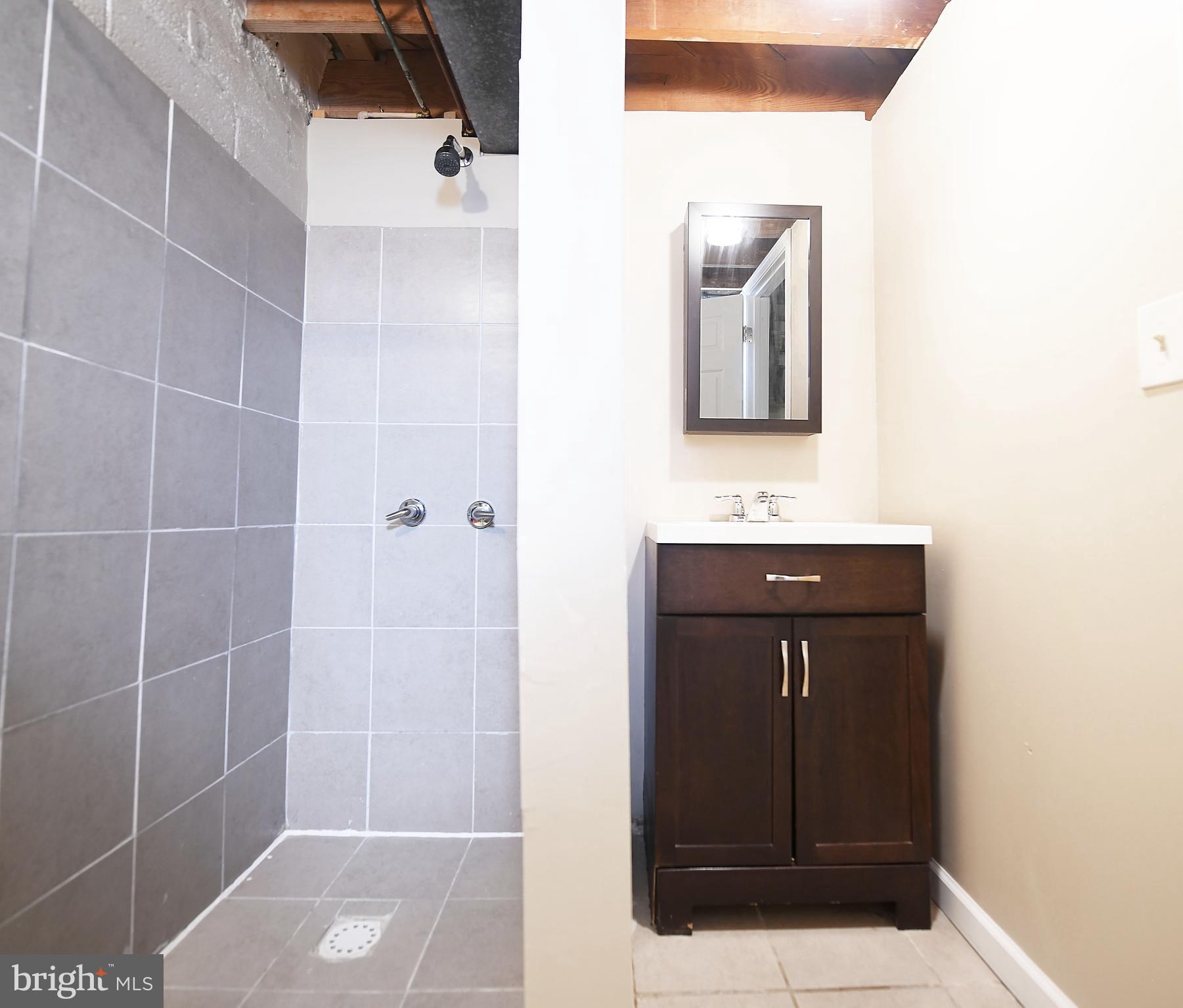 NORTH POINT VILLAGE - Residential