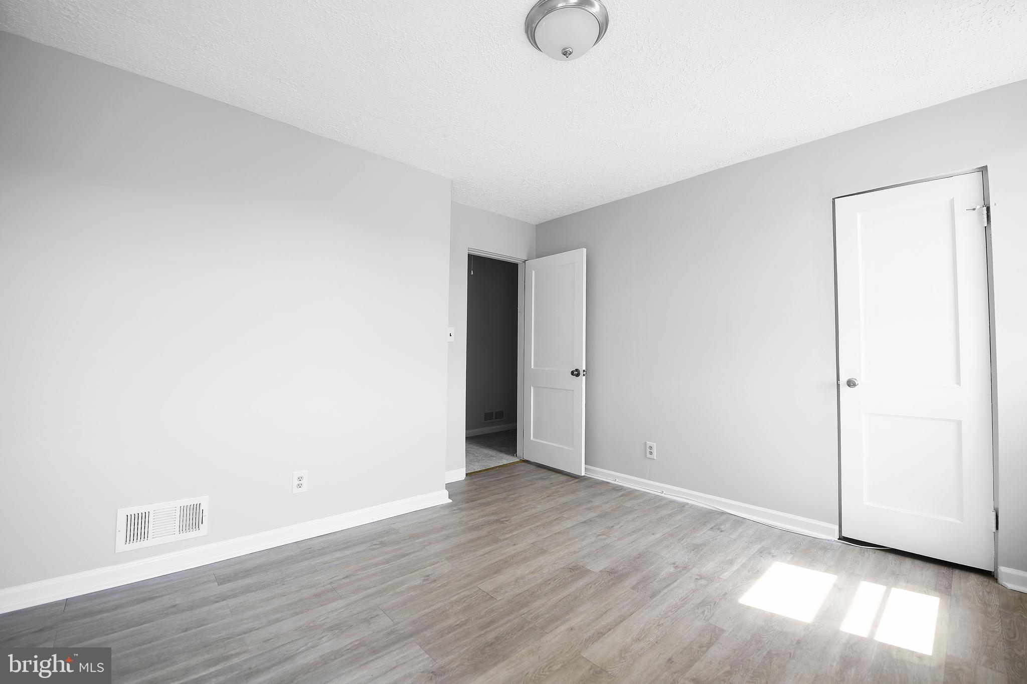 NORTH POINT VILLAGE - Residential