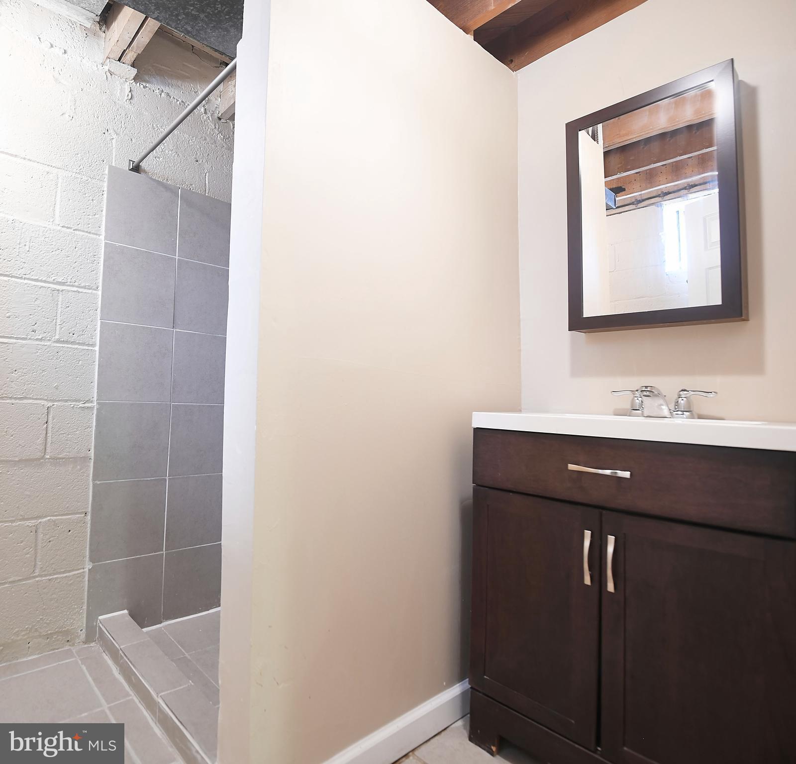 NORTH POINT VILLAGE - Residential